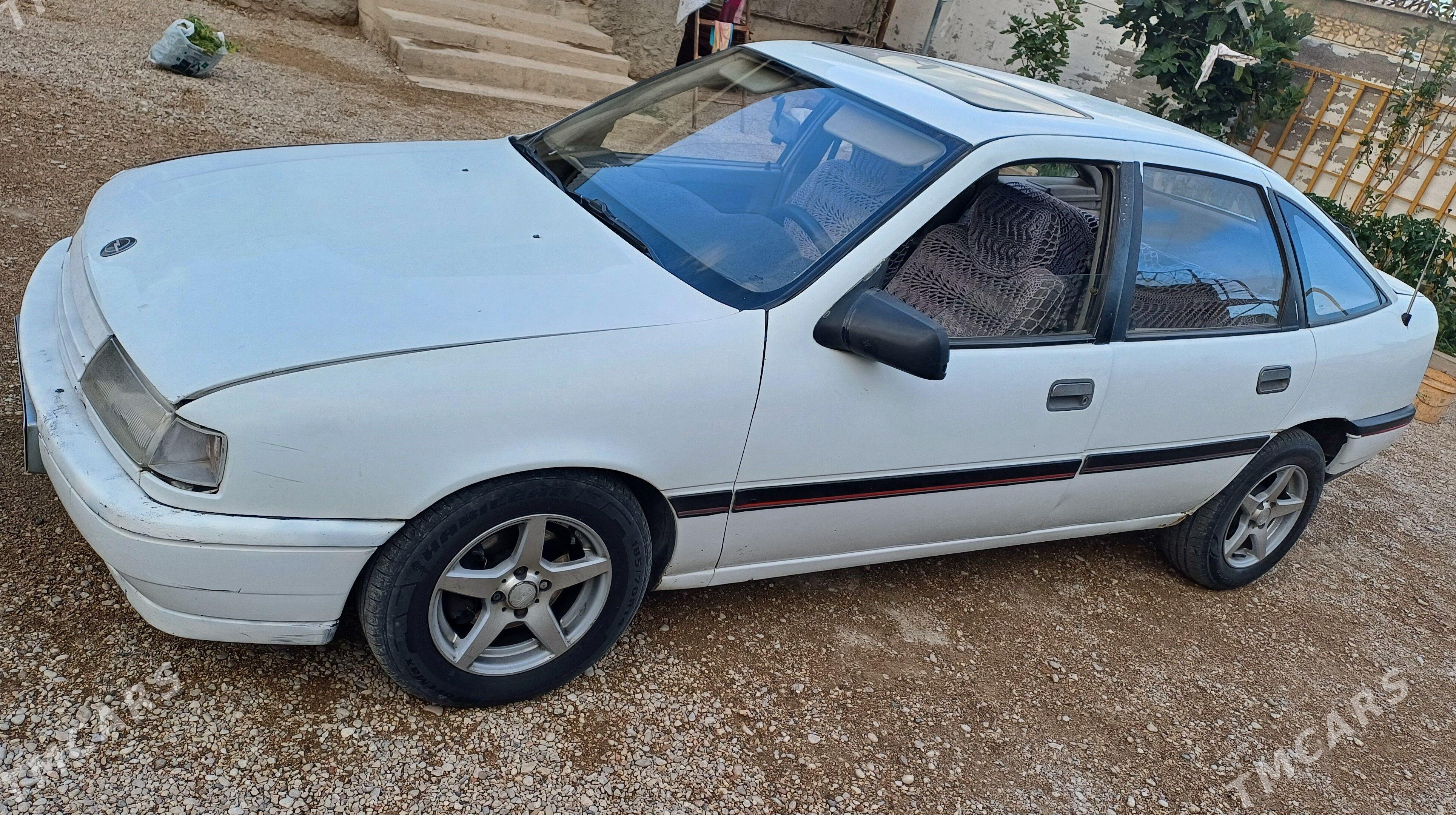 Opel Vectra 1991 - 35 000 TMT - Jebel - img 1