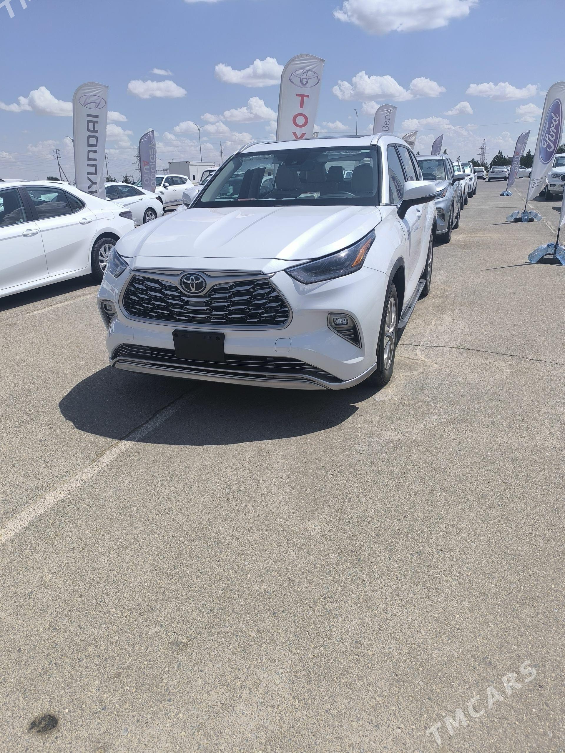 Toyota Highlander 2021 - 555 555 TMT - Aşgabat - img 1