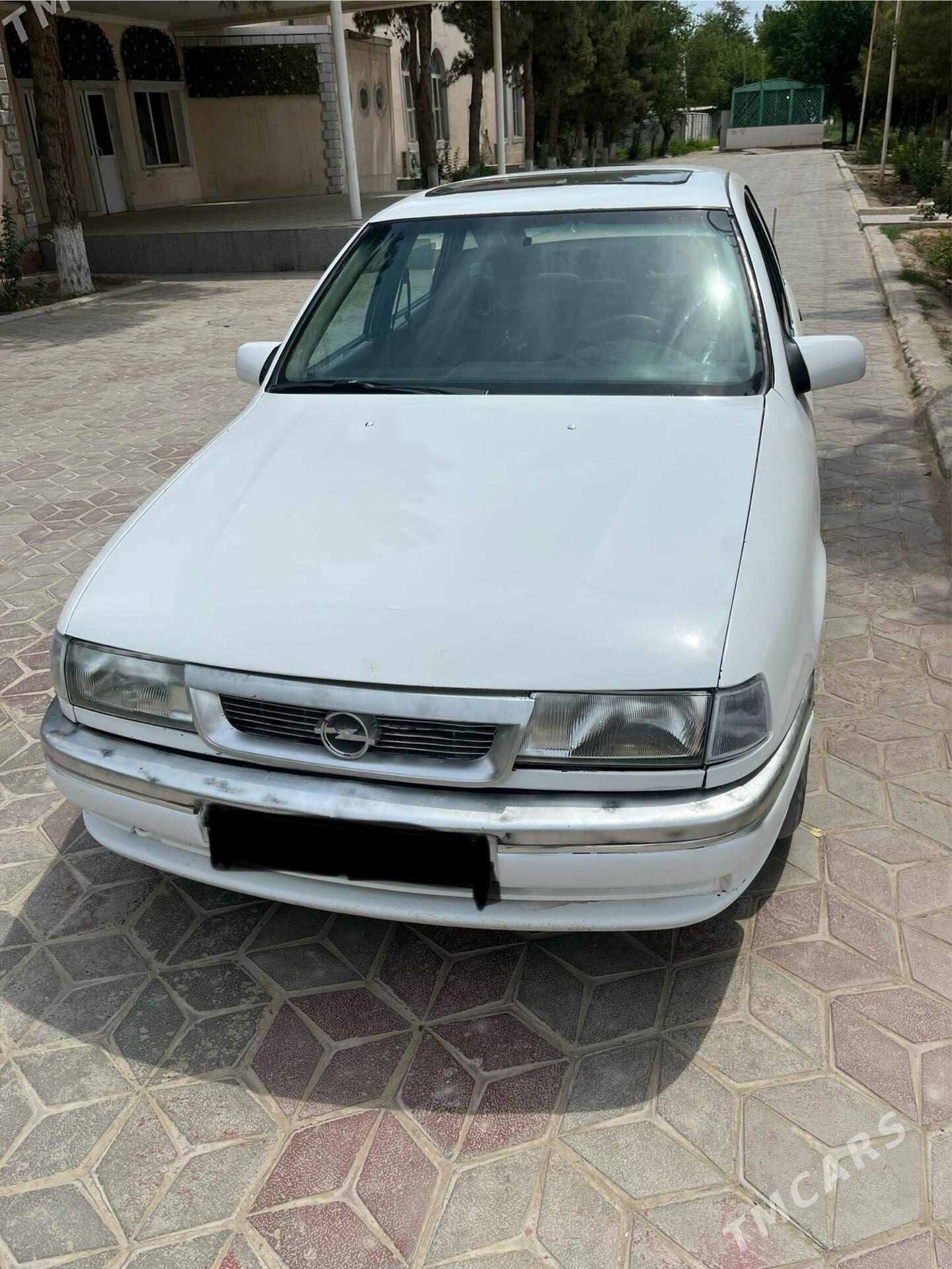 Opel Vectra 1992 - 37 000 TMT - Mary - img 1