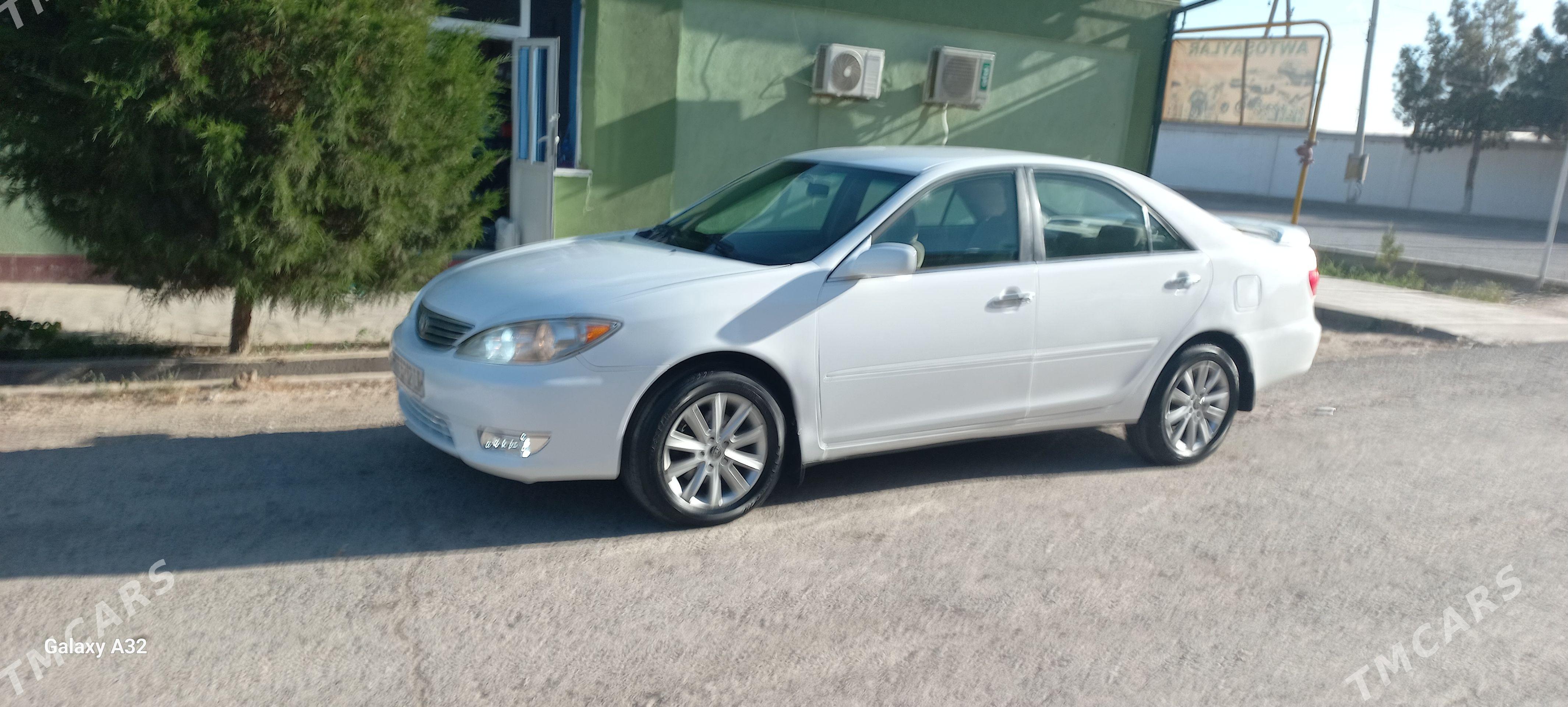 Toyota Camry 2004 - 150 000 TMT - Дянев - img 1