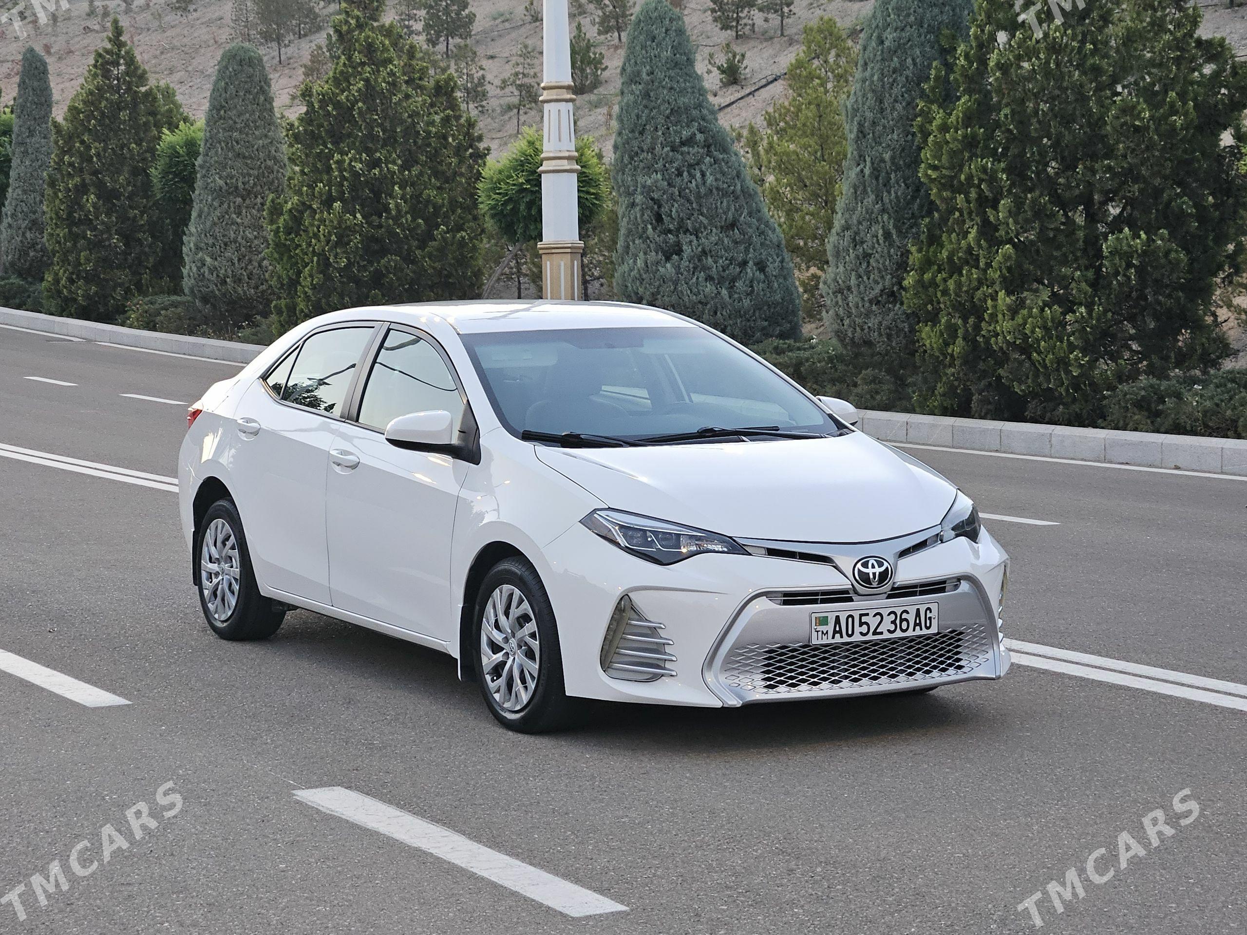 Toyota Corolla 2018 - 190 000 TMT - Ашхабад - img 1