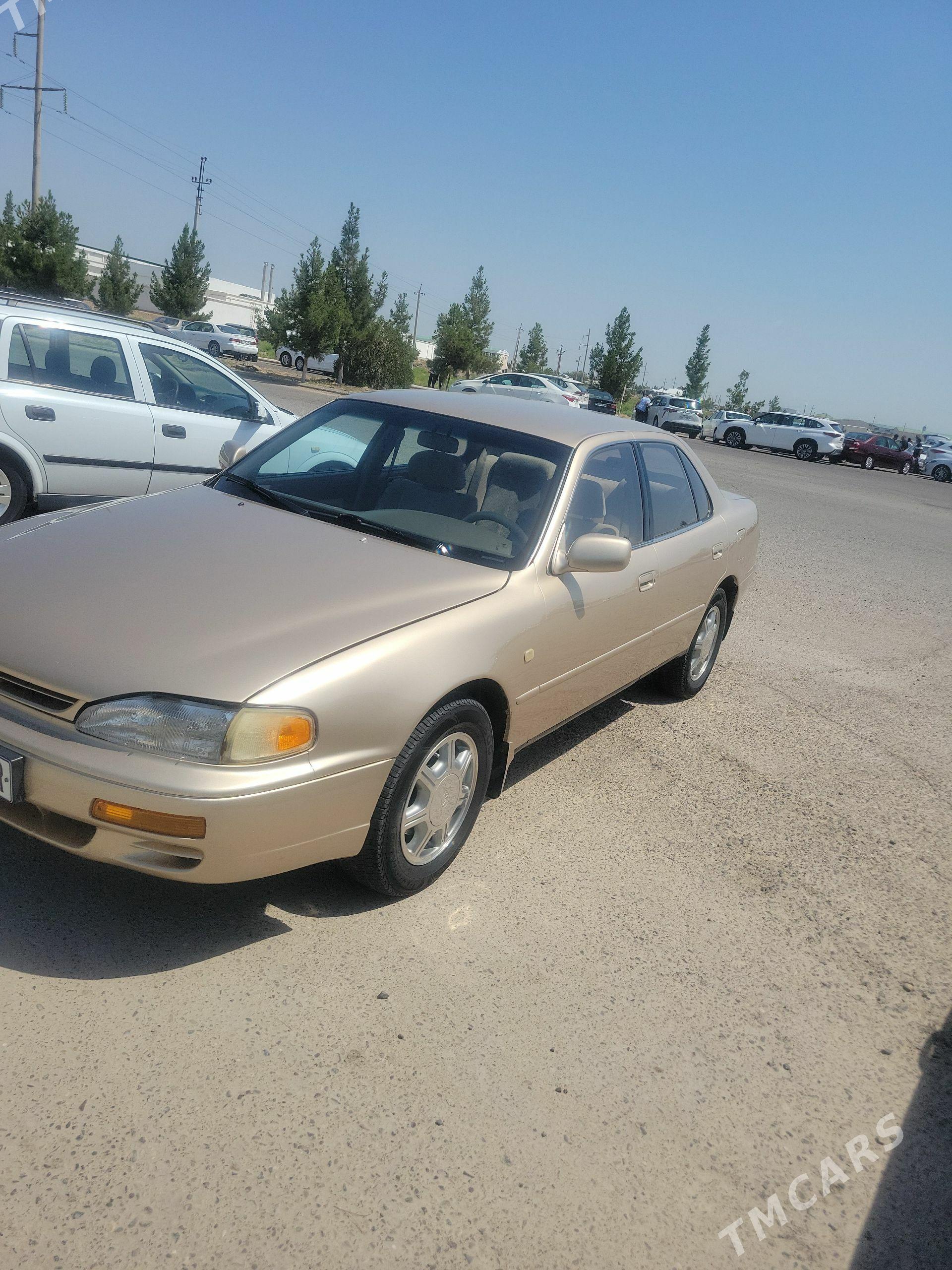 Toyota Camry 1995 - 132 000 TMT - Mary - img 1