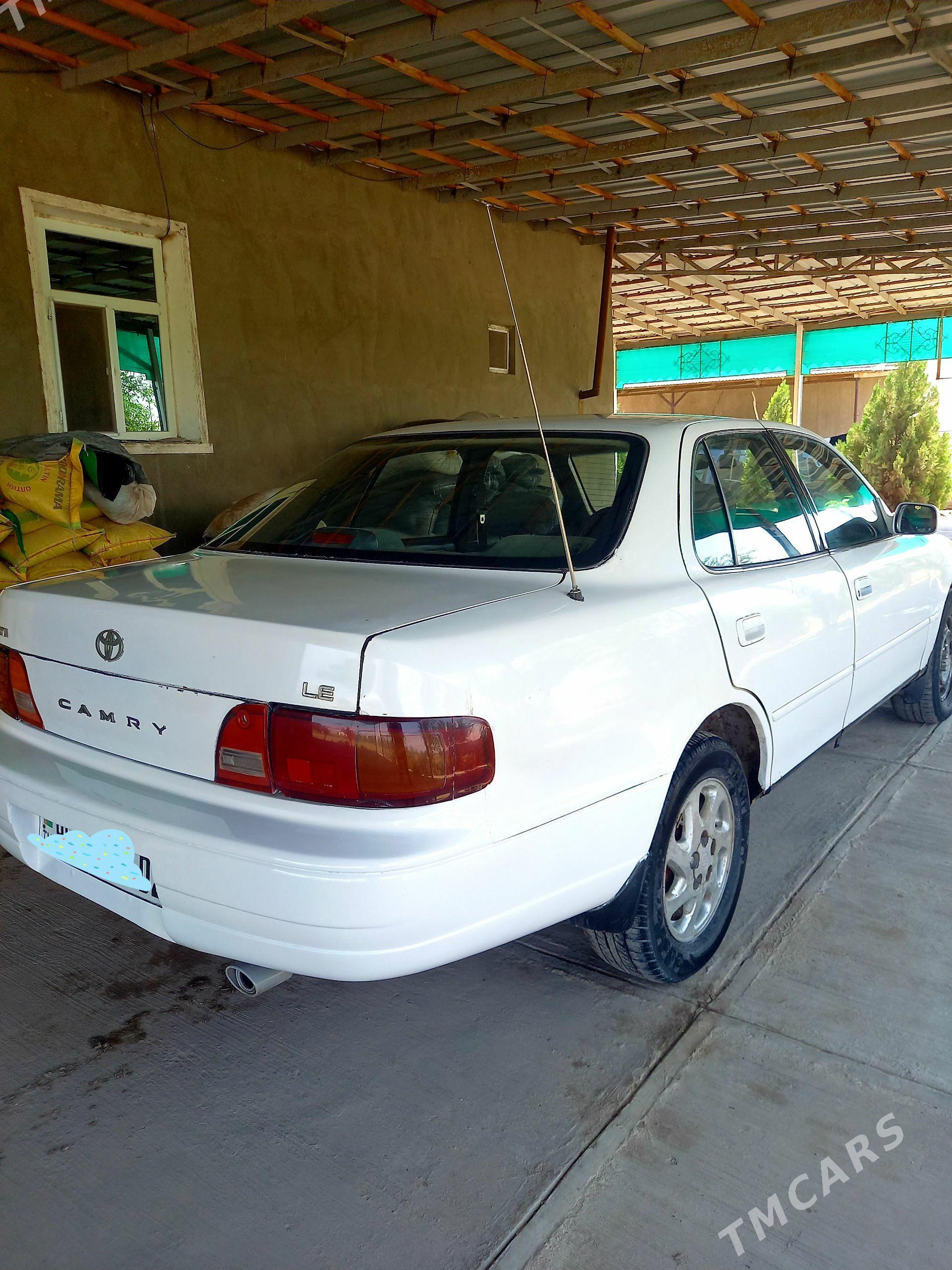 Toyota Camry 1996 - 107 000 TMT - Акдепе - img 1