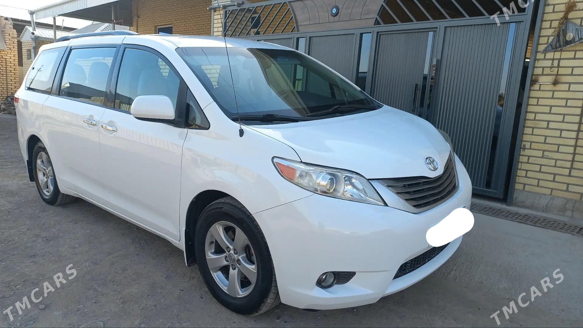 Toyota Sienna 2011 - 367 000 TMT - Mary - img 1