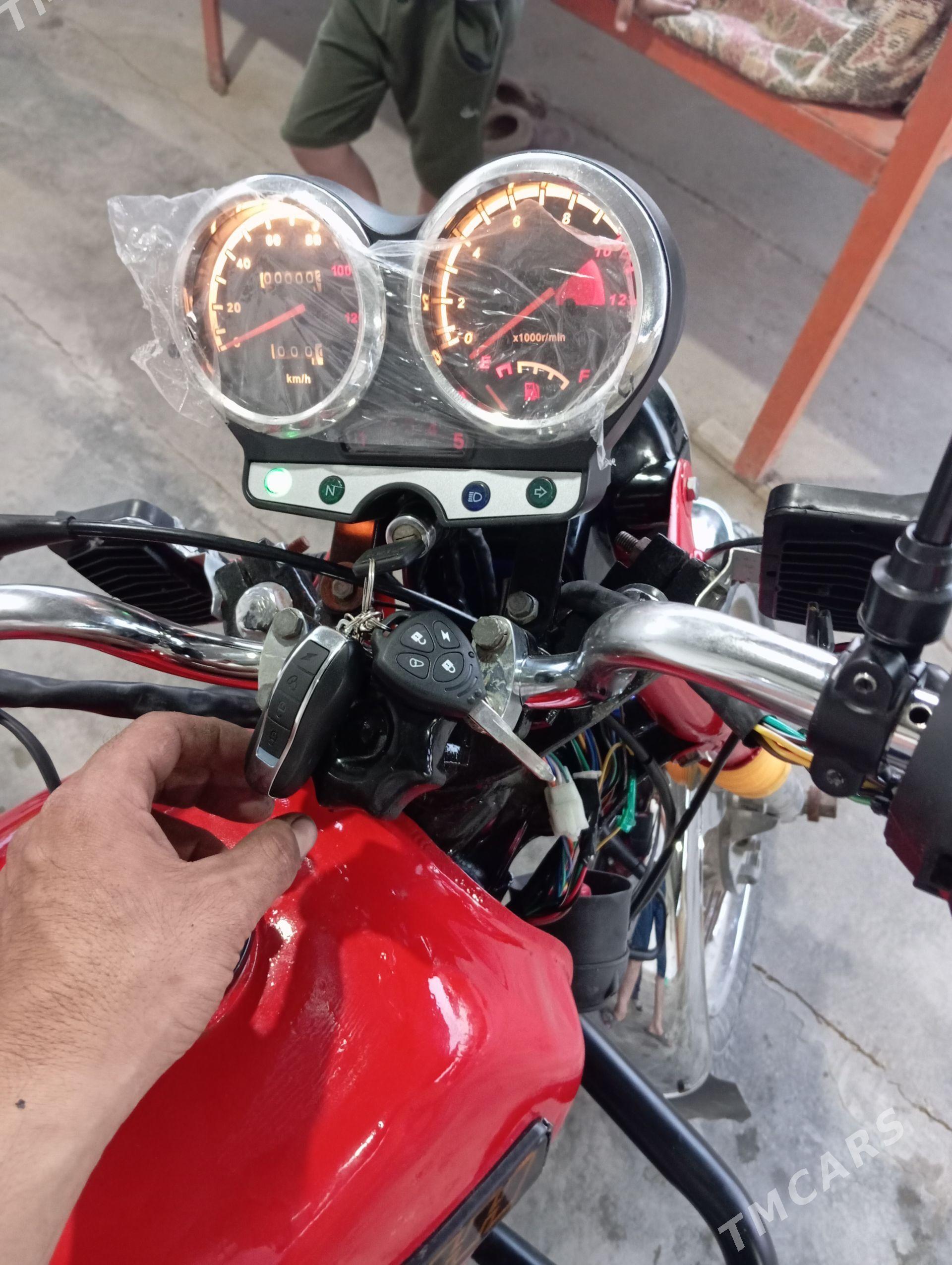 Fekon FK200-14G 2013 - 16 000 TMT - Дарганата - img 1