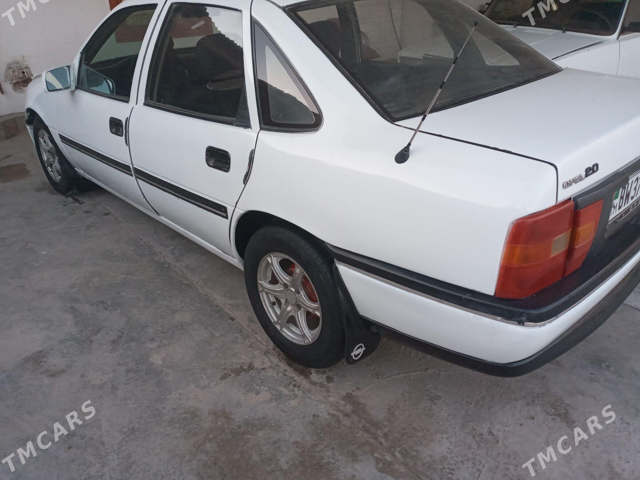 Opel Vectra 1992 - 33 000 TMT - Türkmenabat - img 1