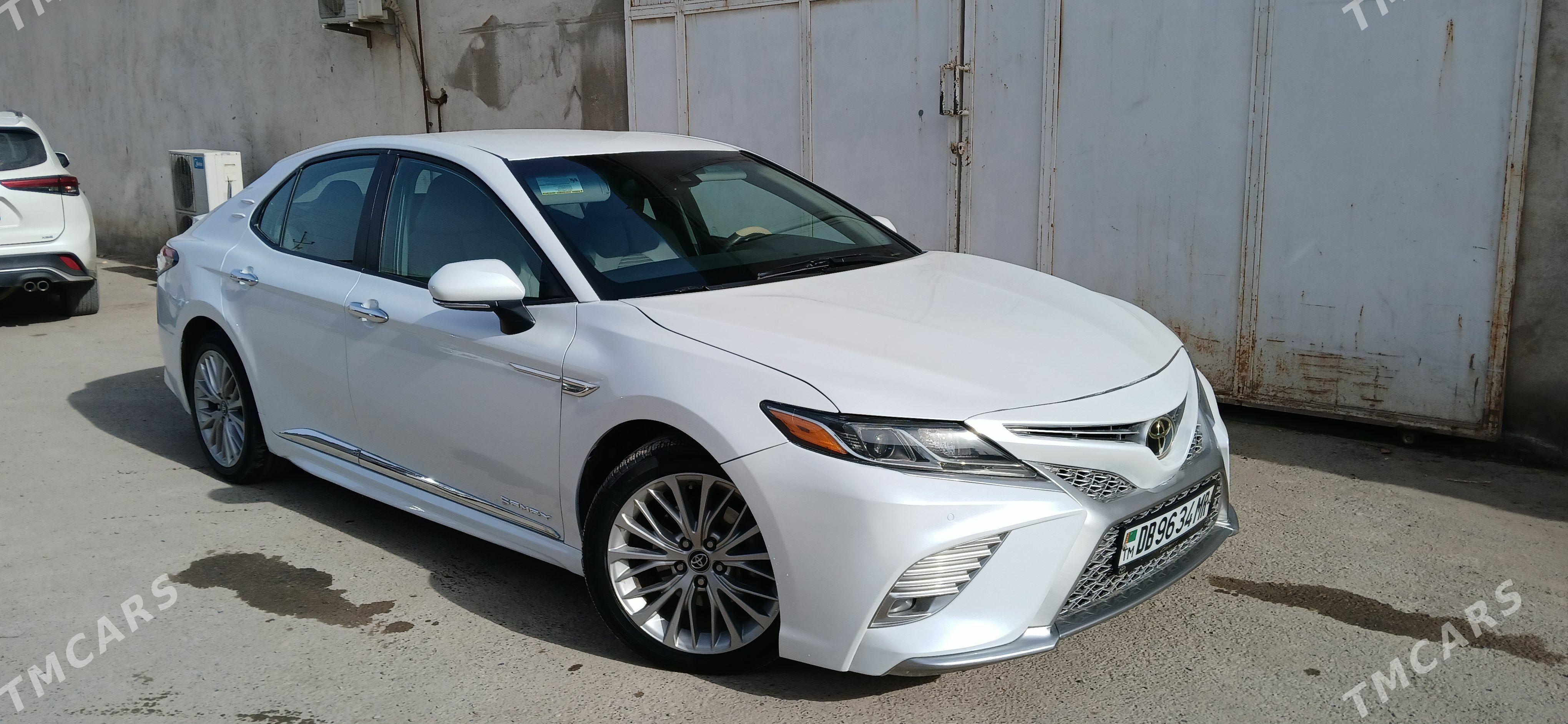 Toyota Camry 2018 - 280 000 TMT - Мары - img 1