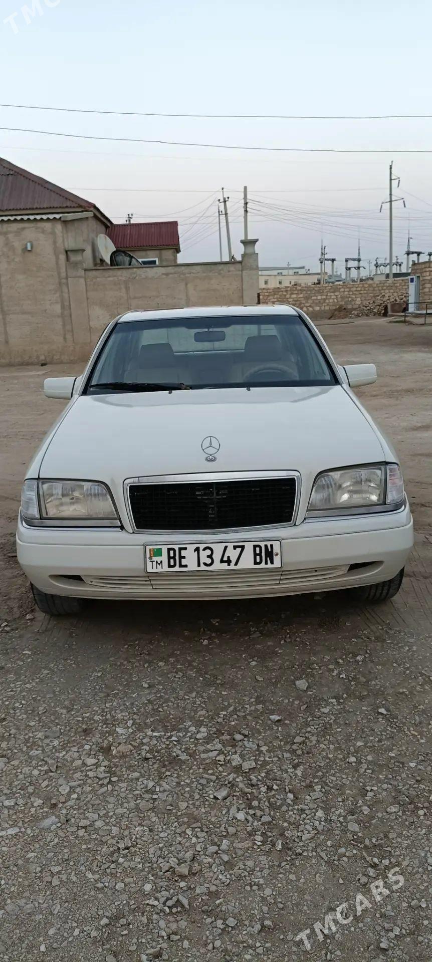 Mercedes-Benz 190E 1996 - 45 000 TMT - Esenguly - img 1