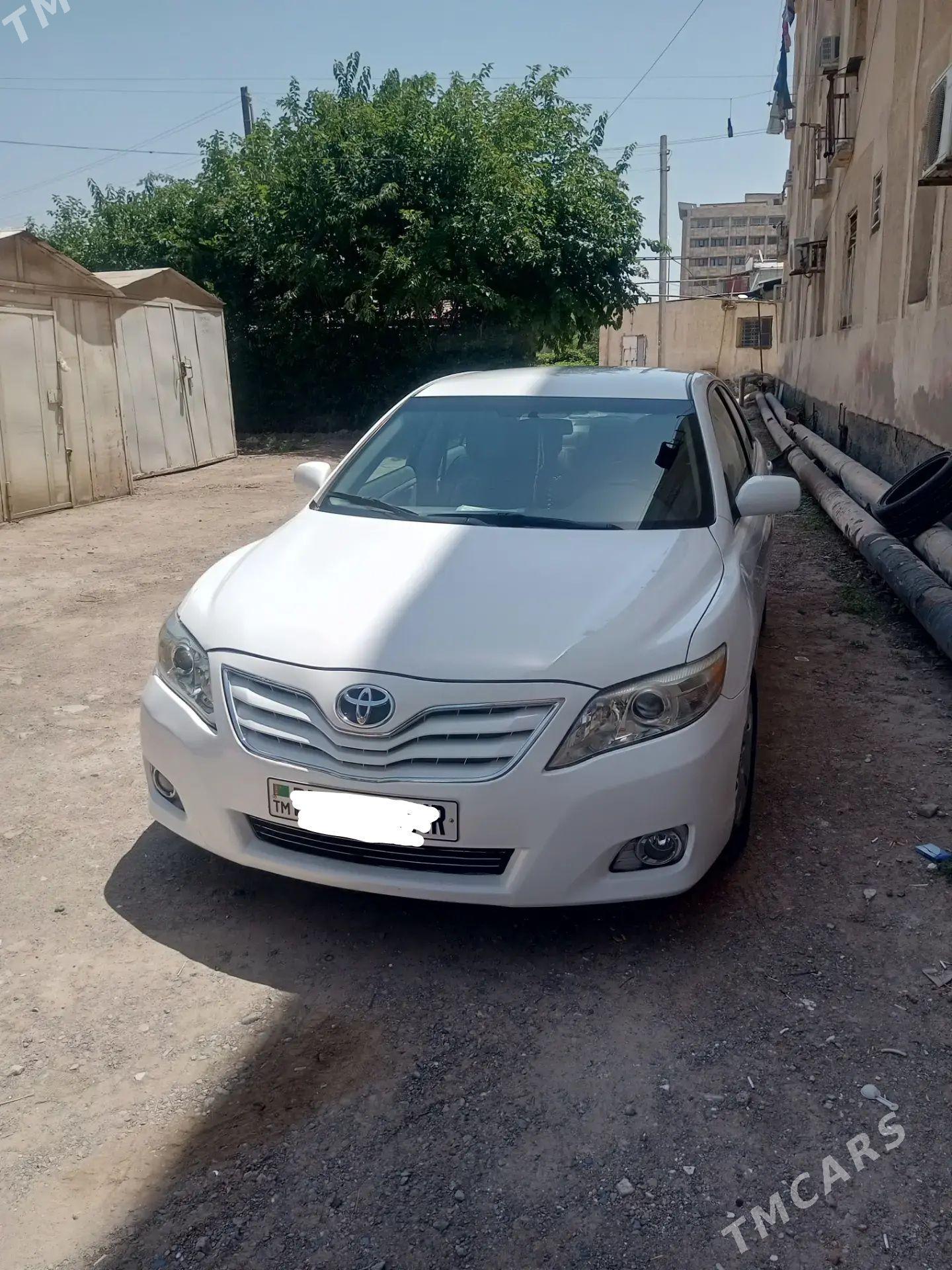 Toyota Camry 2011 - 250 000 TMT - Мары - img 1