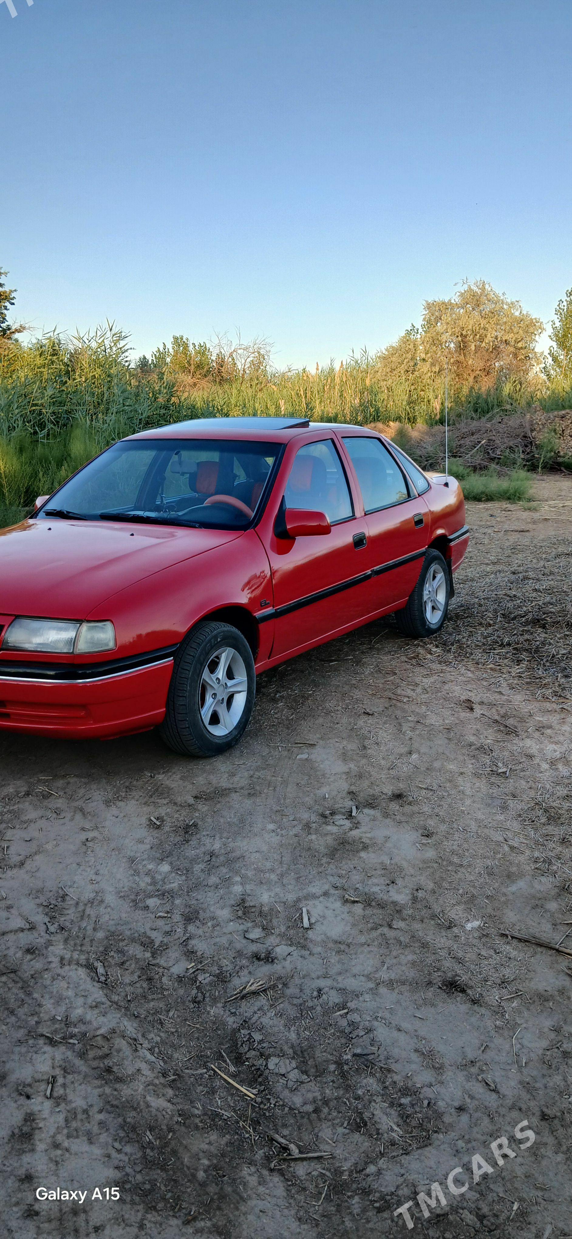 Opel Vectra 1993 - 47 000 TMT - Губадаг - img 1