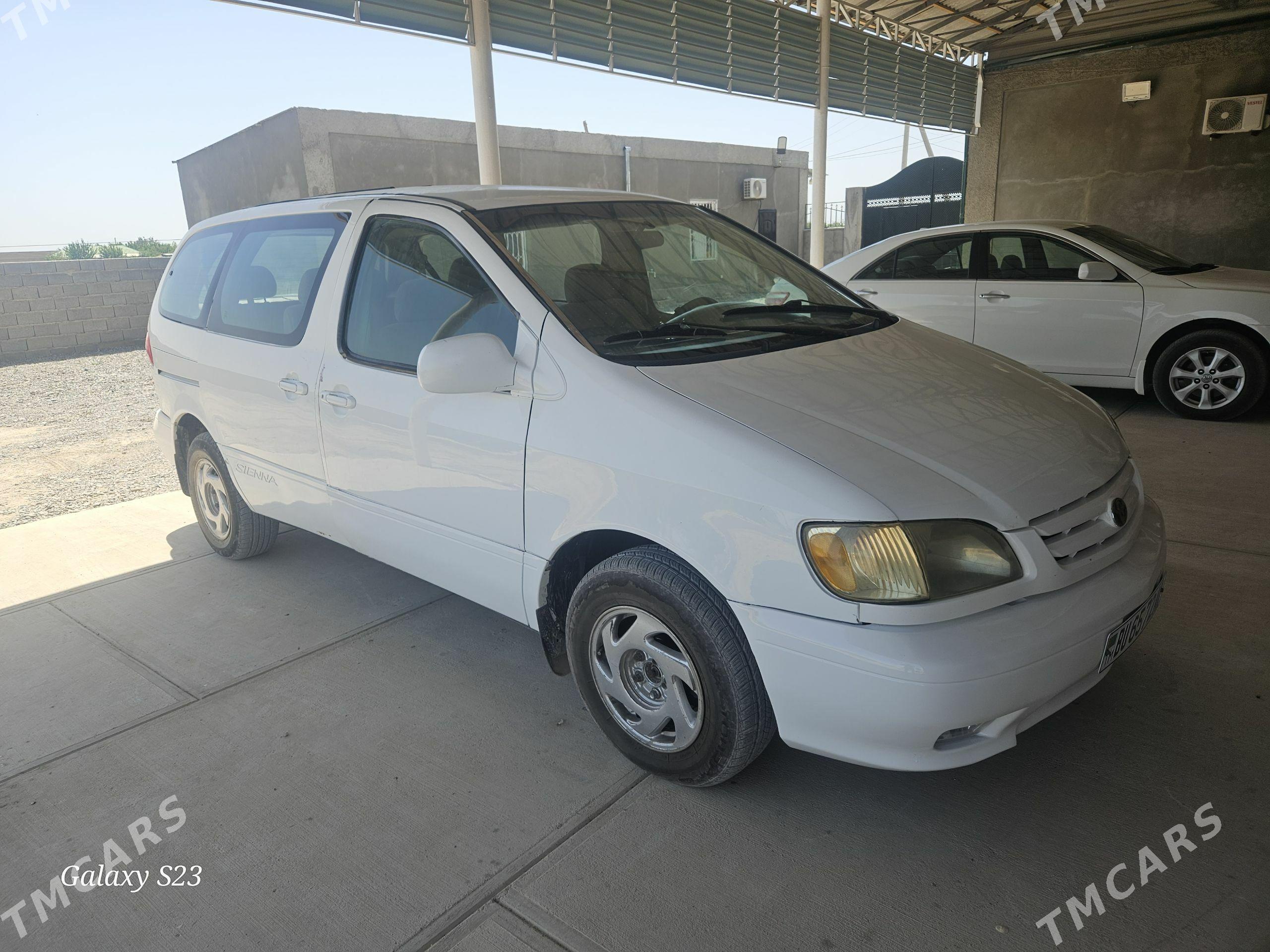 Toyota Sienna 2002 - 166 000 TMT - Kaka - img 1