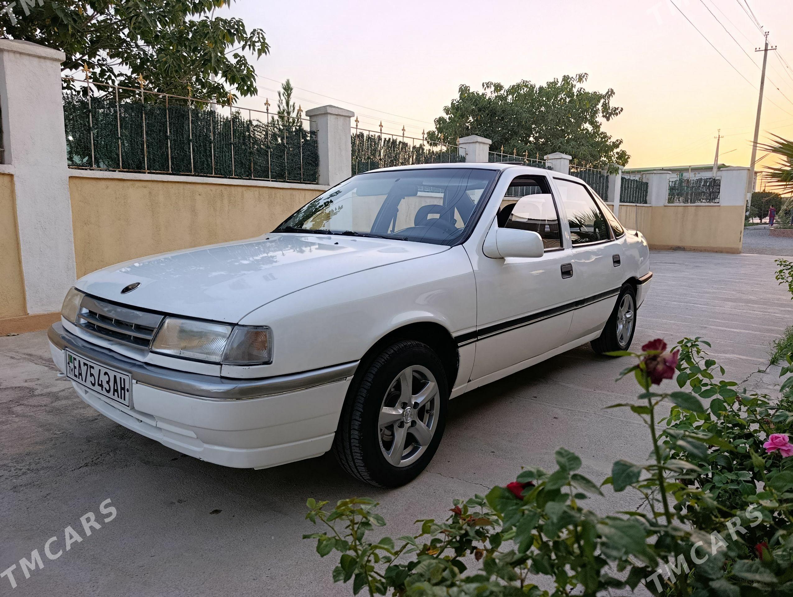 Opel Vectra 1991 - 47 000 TMT - Бахарден - img 1