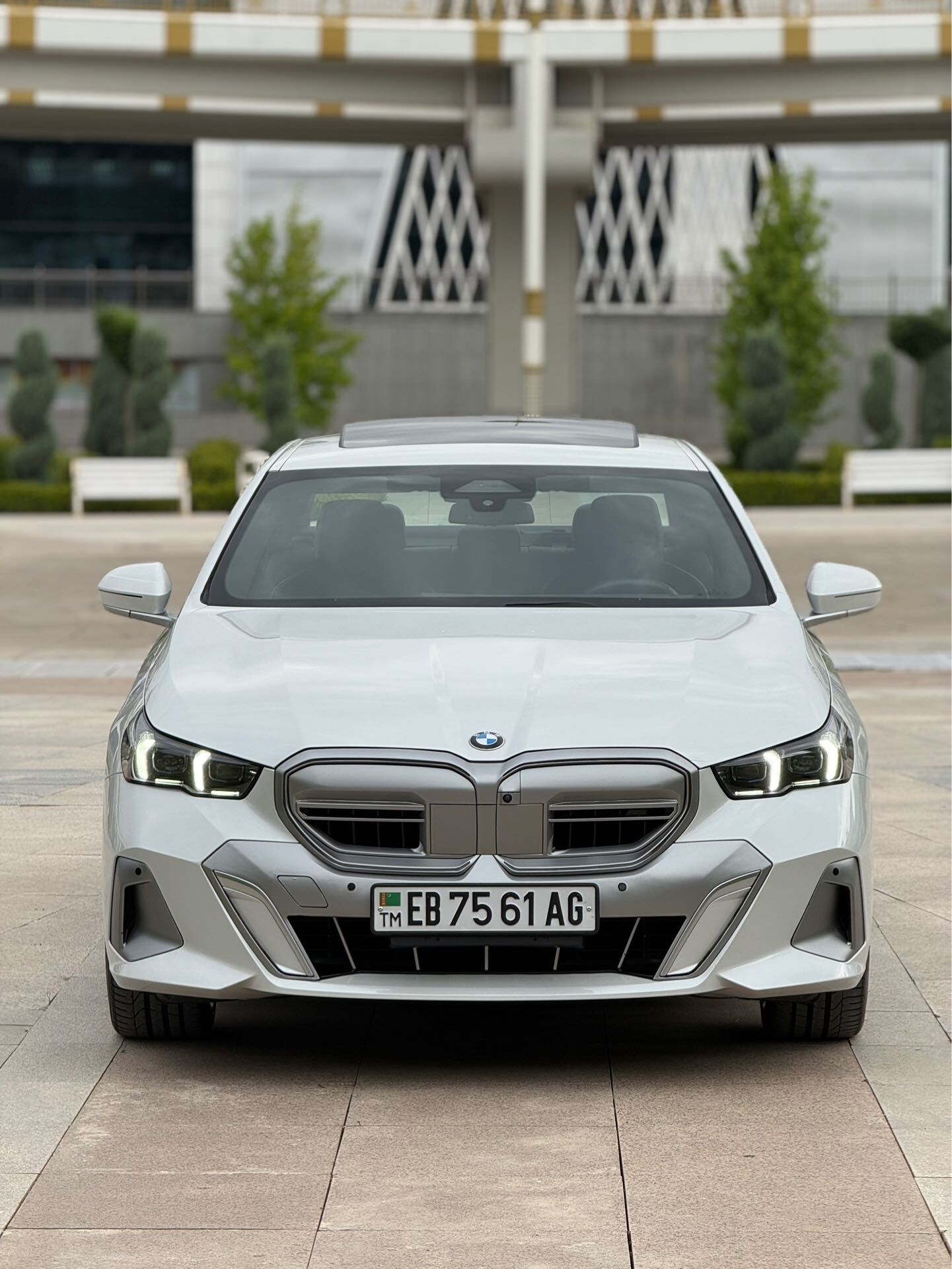 BMW 530 2024 - 1 110 000 TMT - Aşgabat - img 1