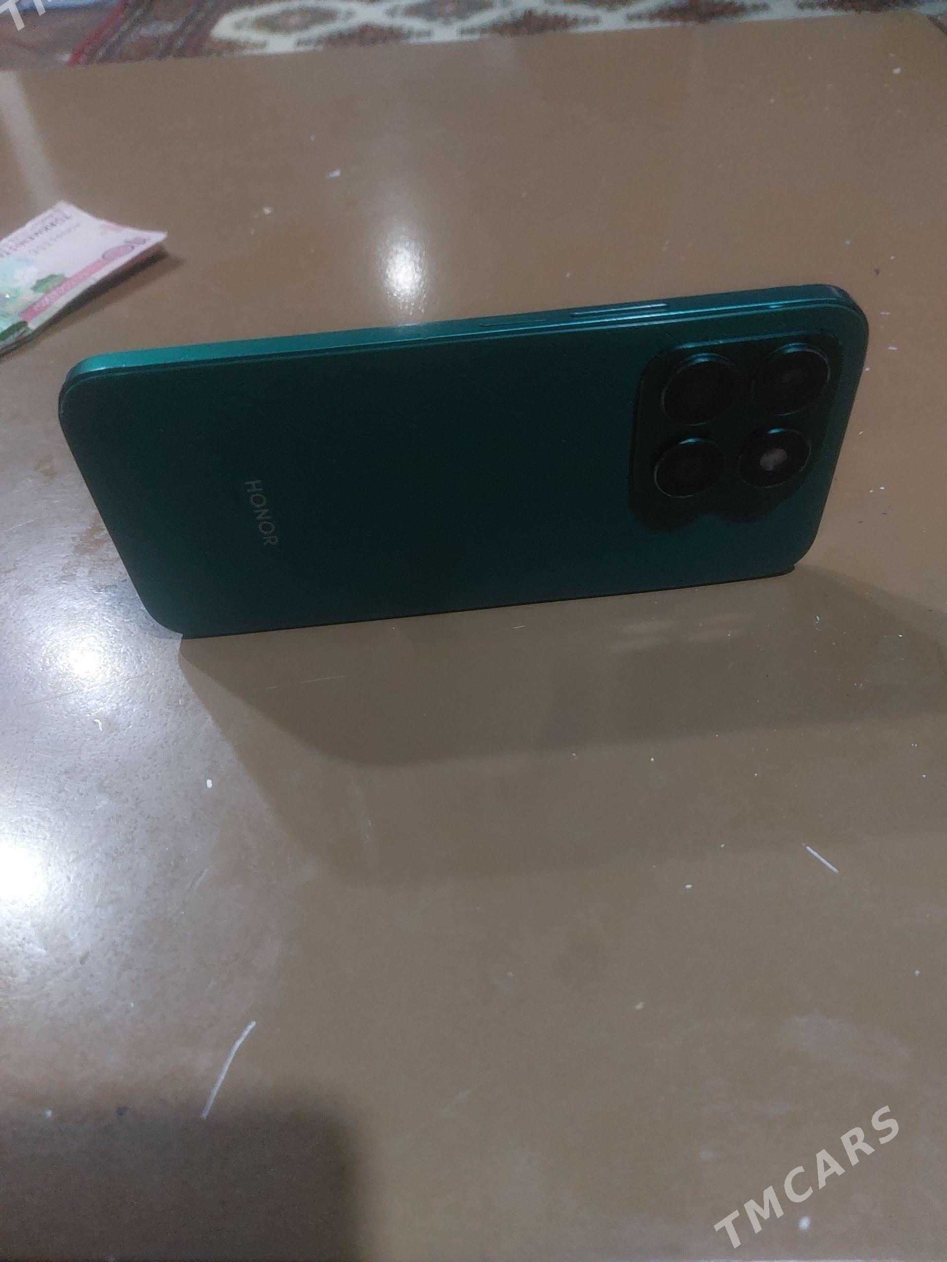 Honor x8b - Бедев - img 1