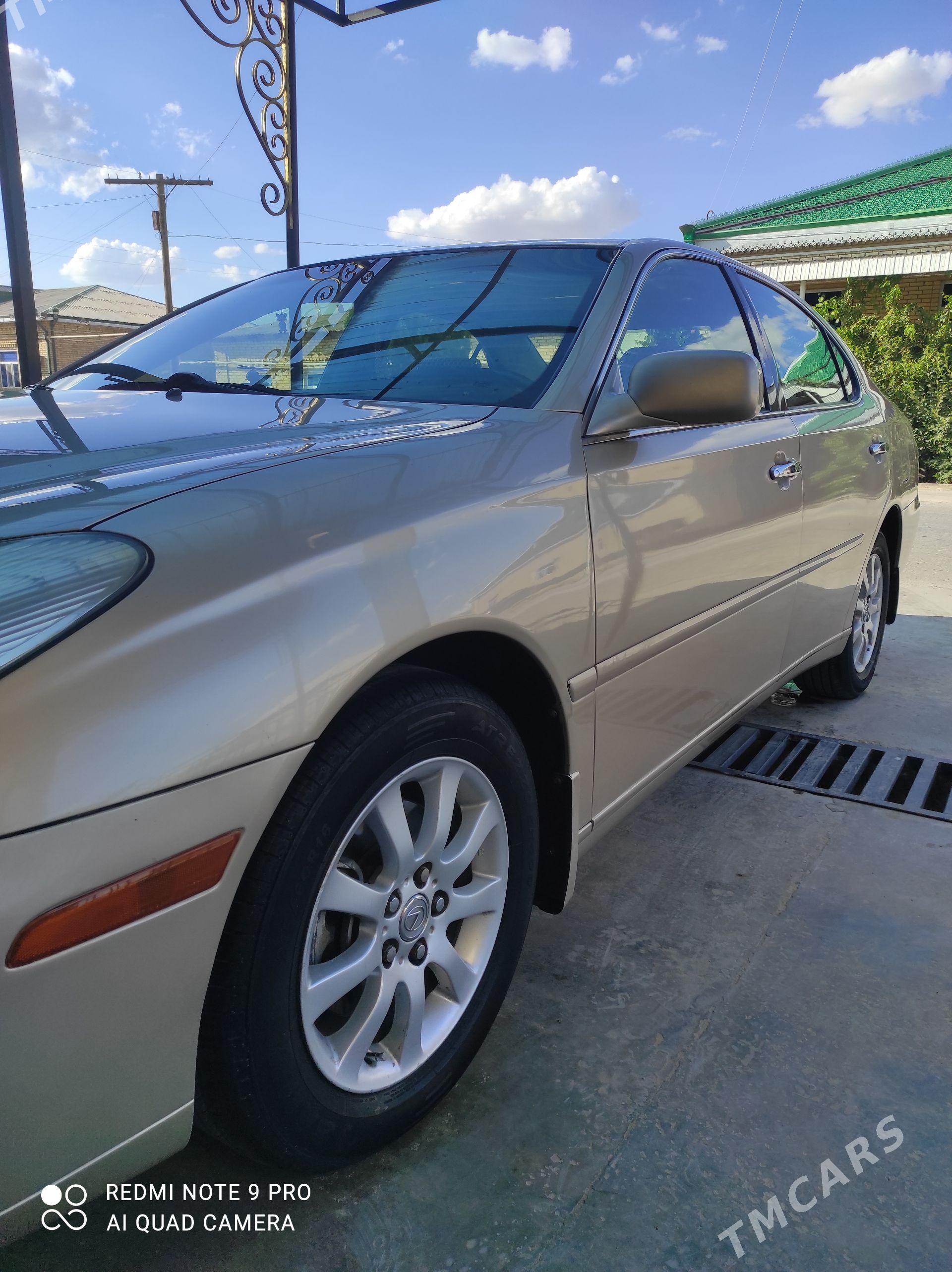 Lexus ES 300 2003 - 260 000 TMT - Dänew - img 1