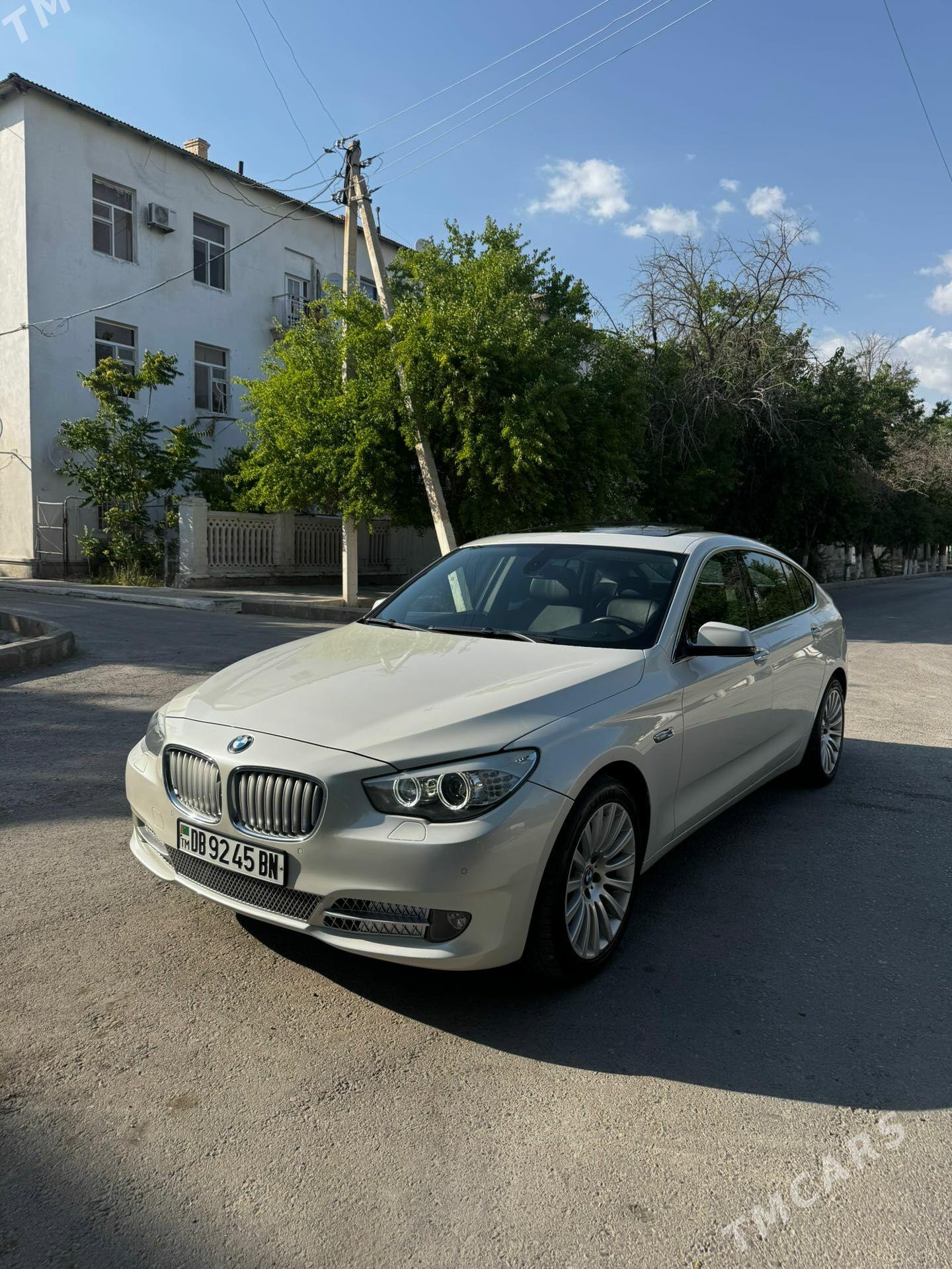 BMW F07 2010 - 330 000 TMT - Balkanabat - img 1