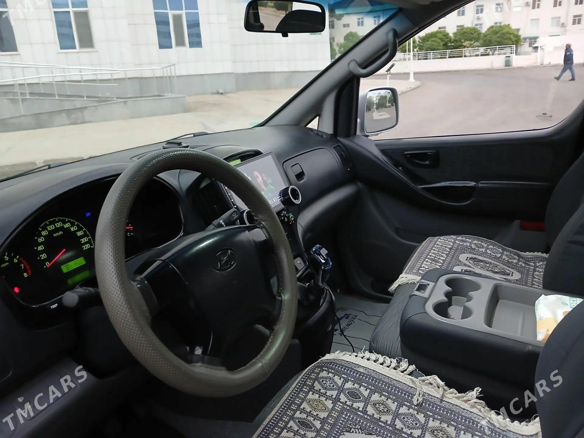 Hyundai H-1 2008 - 250 000 TMT - Türkmenbaşy - img 1