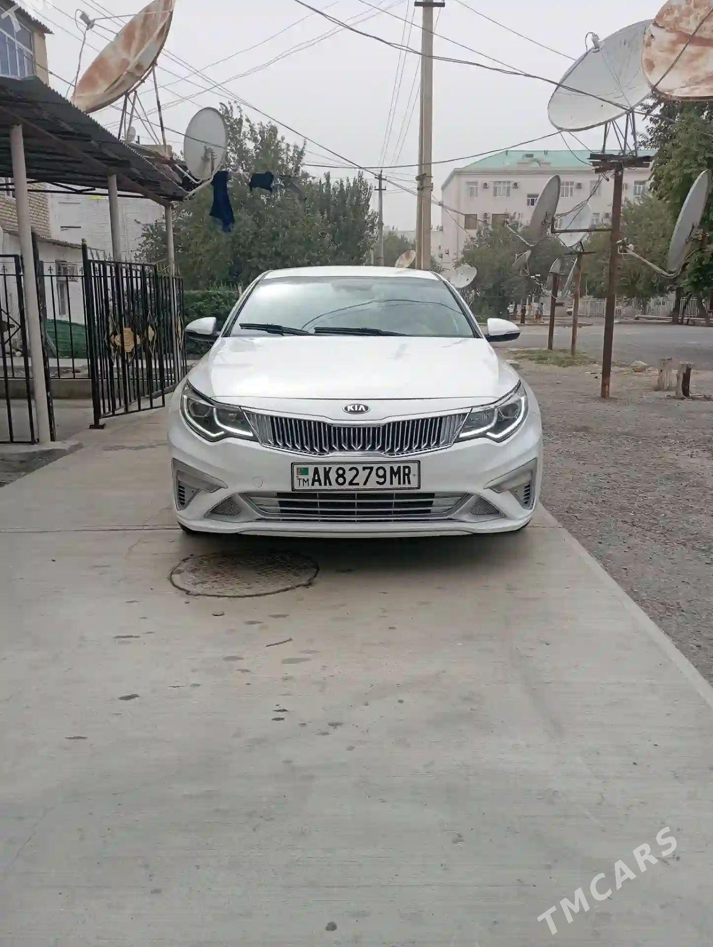 Kia Optima 2019 - 200 000 TMT - Мары - img 1