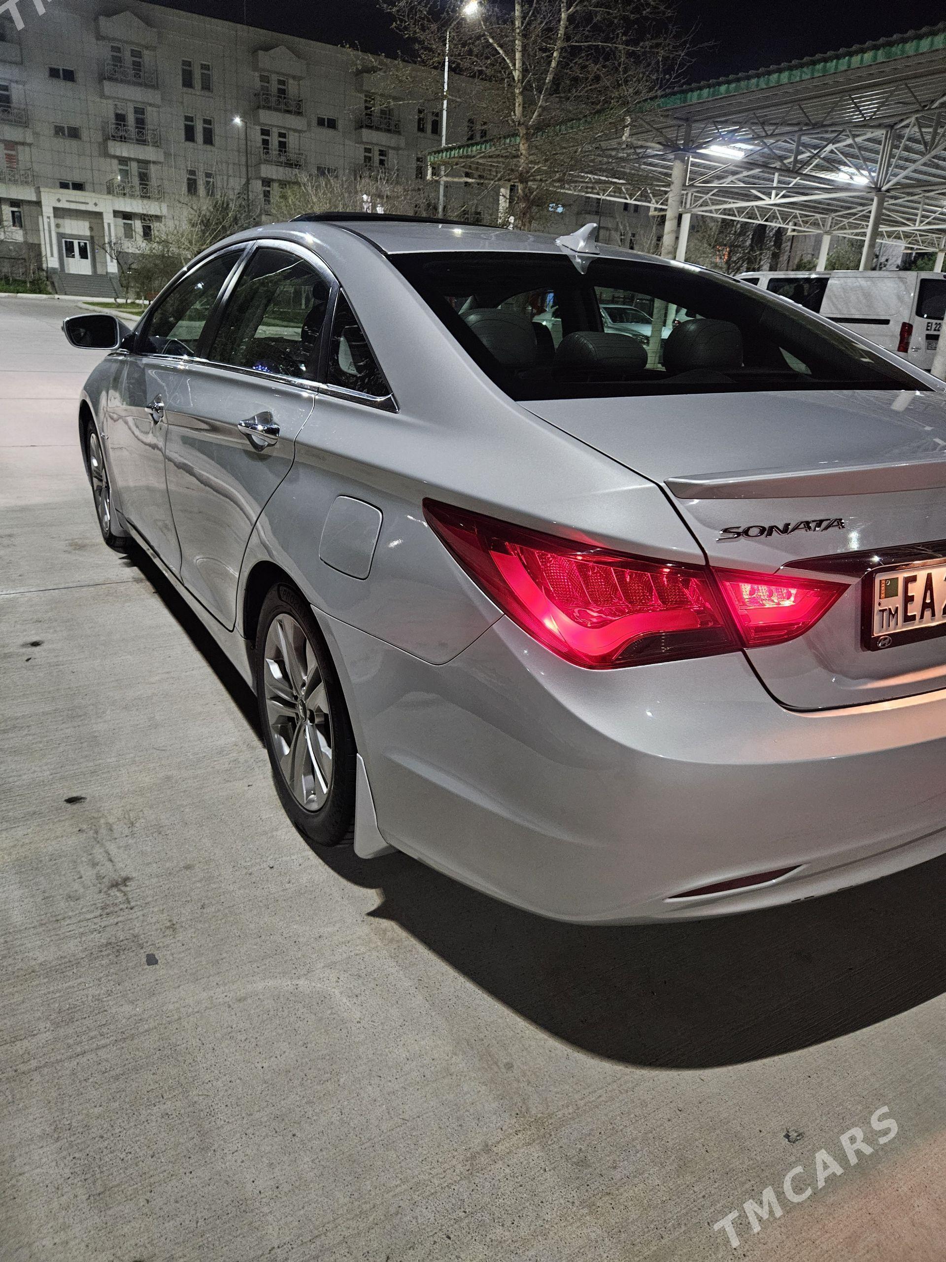 Hyundai Sonata 2010 - 175 000 TMT - Bedew - img 1