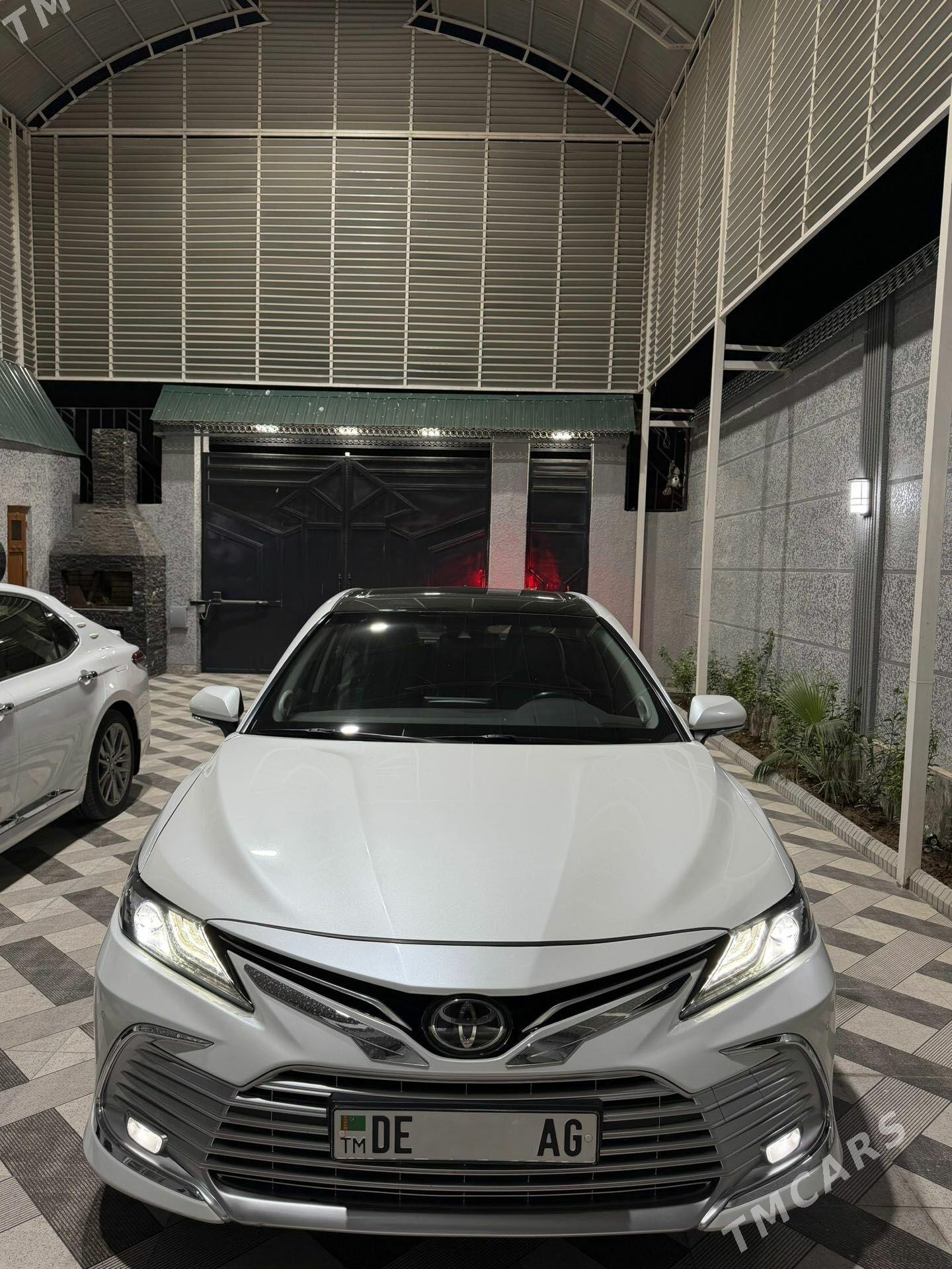 Toyota Camry 2021 - 507 000 TMT - Ашхабад - img 1