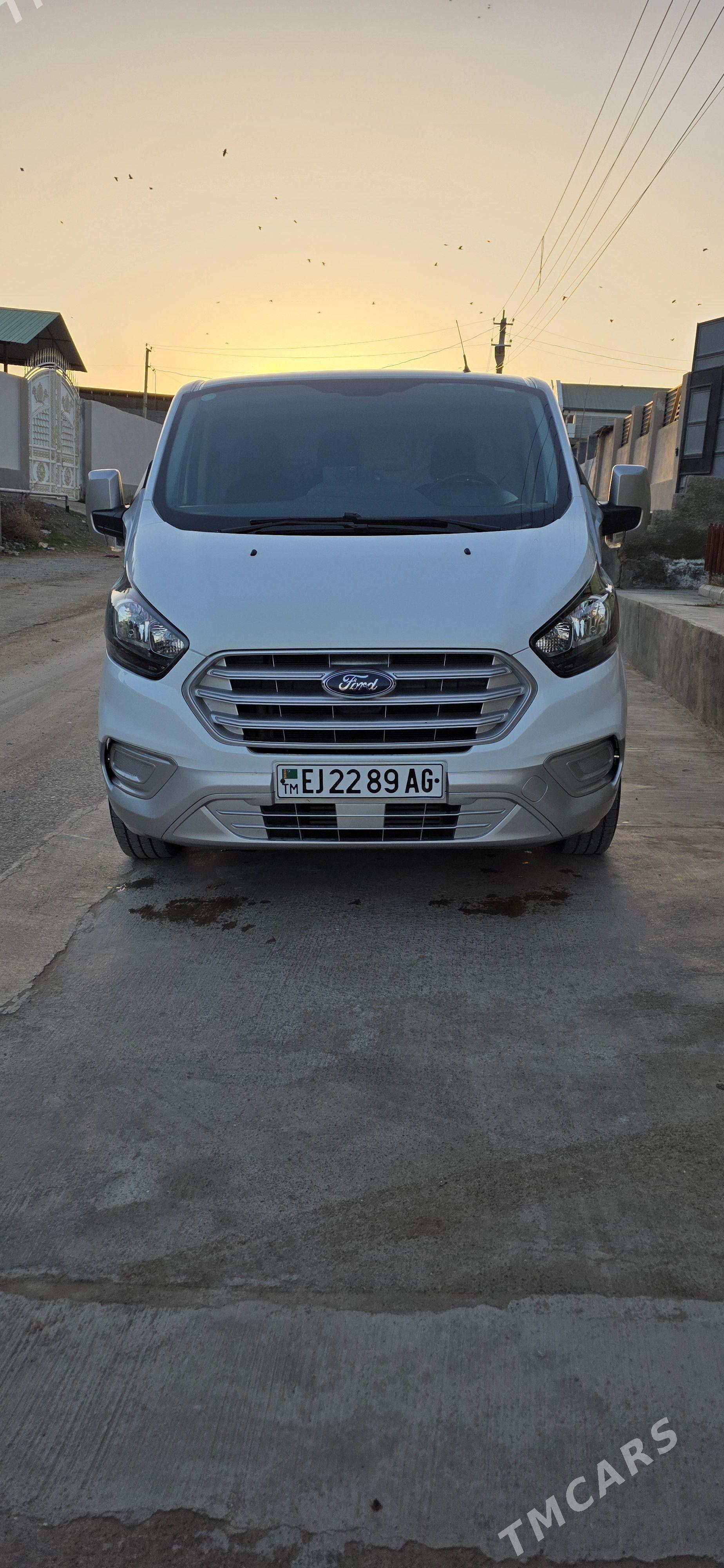 Ford Transit Cargo Van 2023 - 300 000 TMT - Чоганлы - img 1