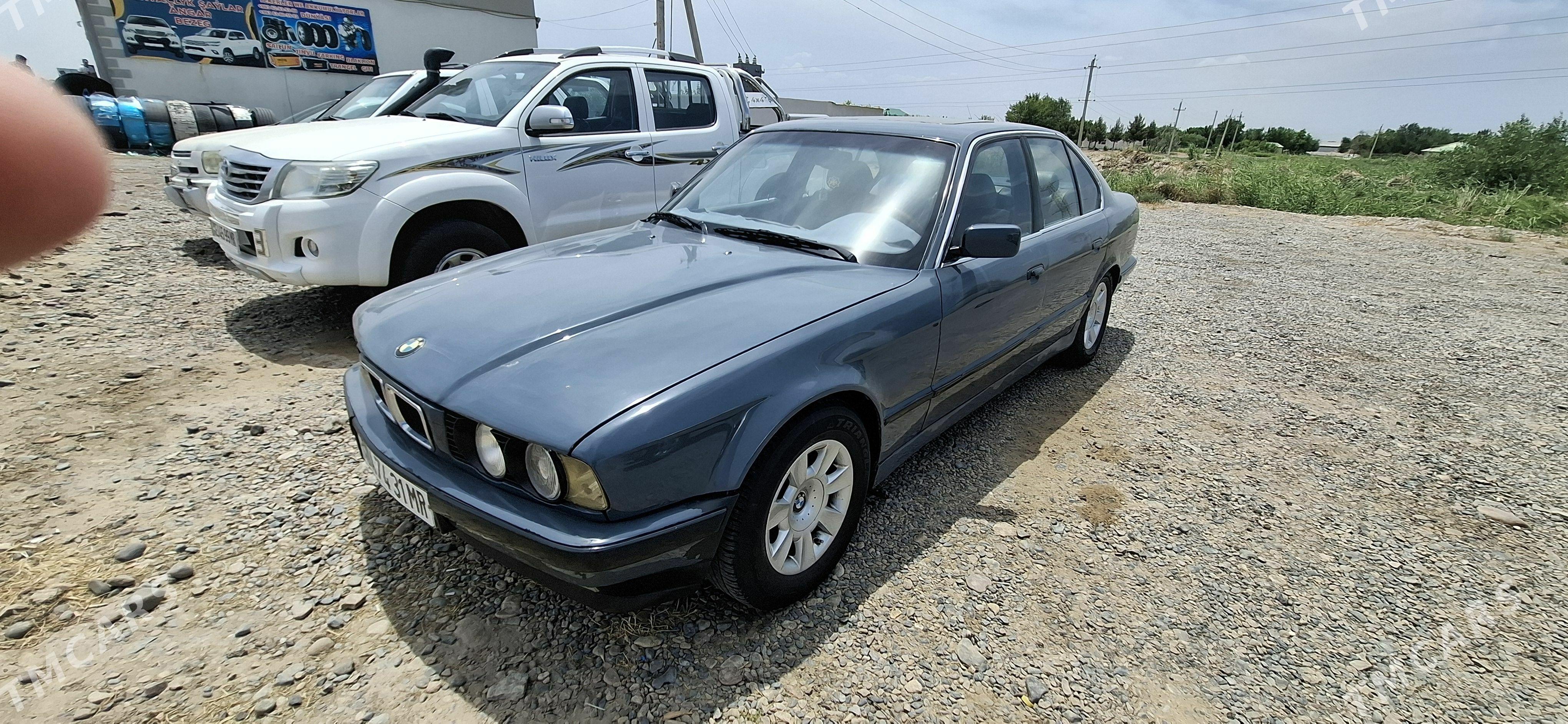 BMW 525 1990 - 70 000 TMT - Мары - img 1