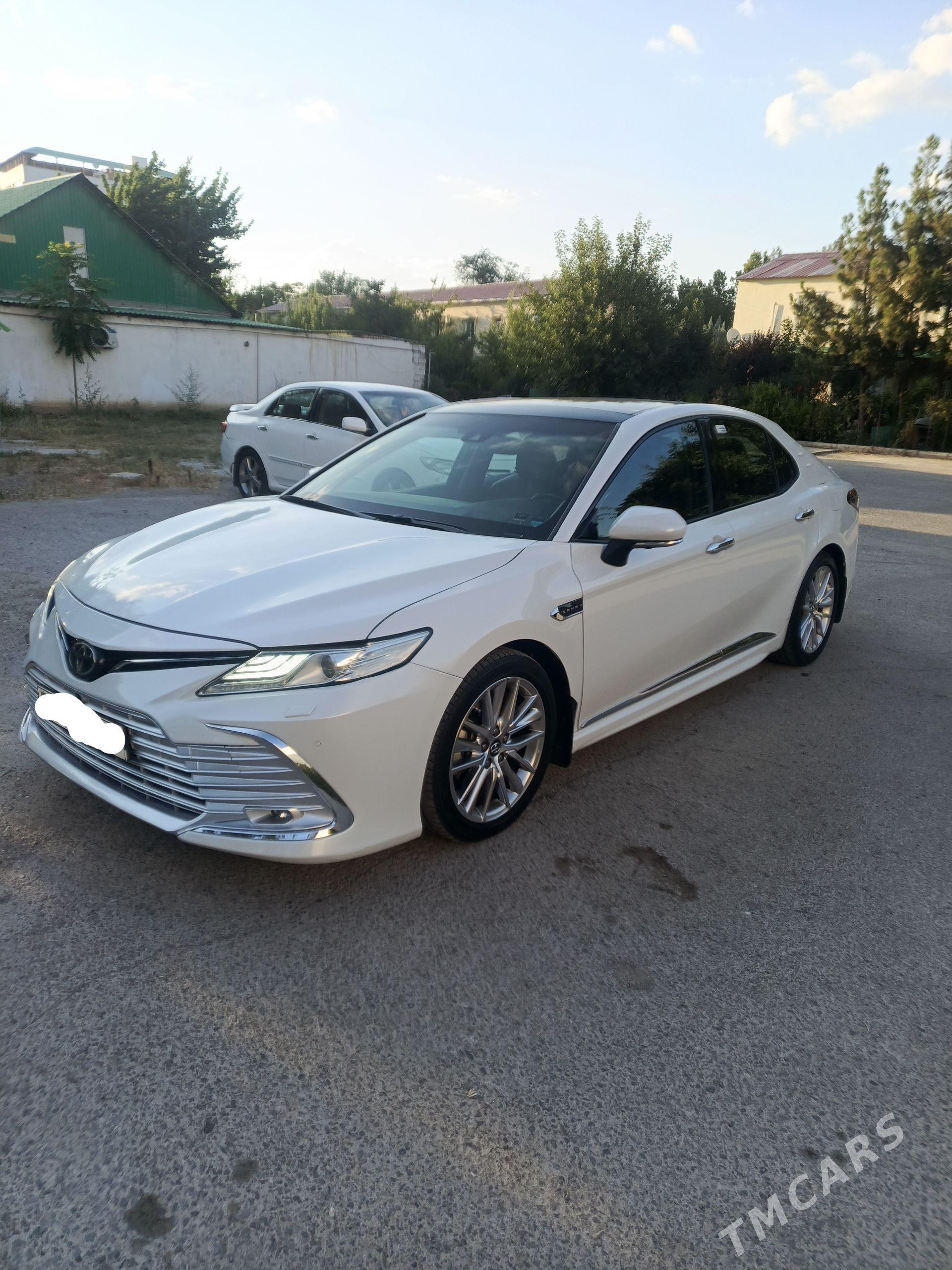 Toyota Camry 2018 - 400 000 TMT - Aşgabat - img 1