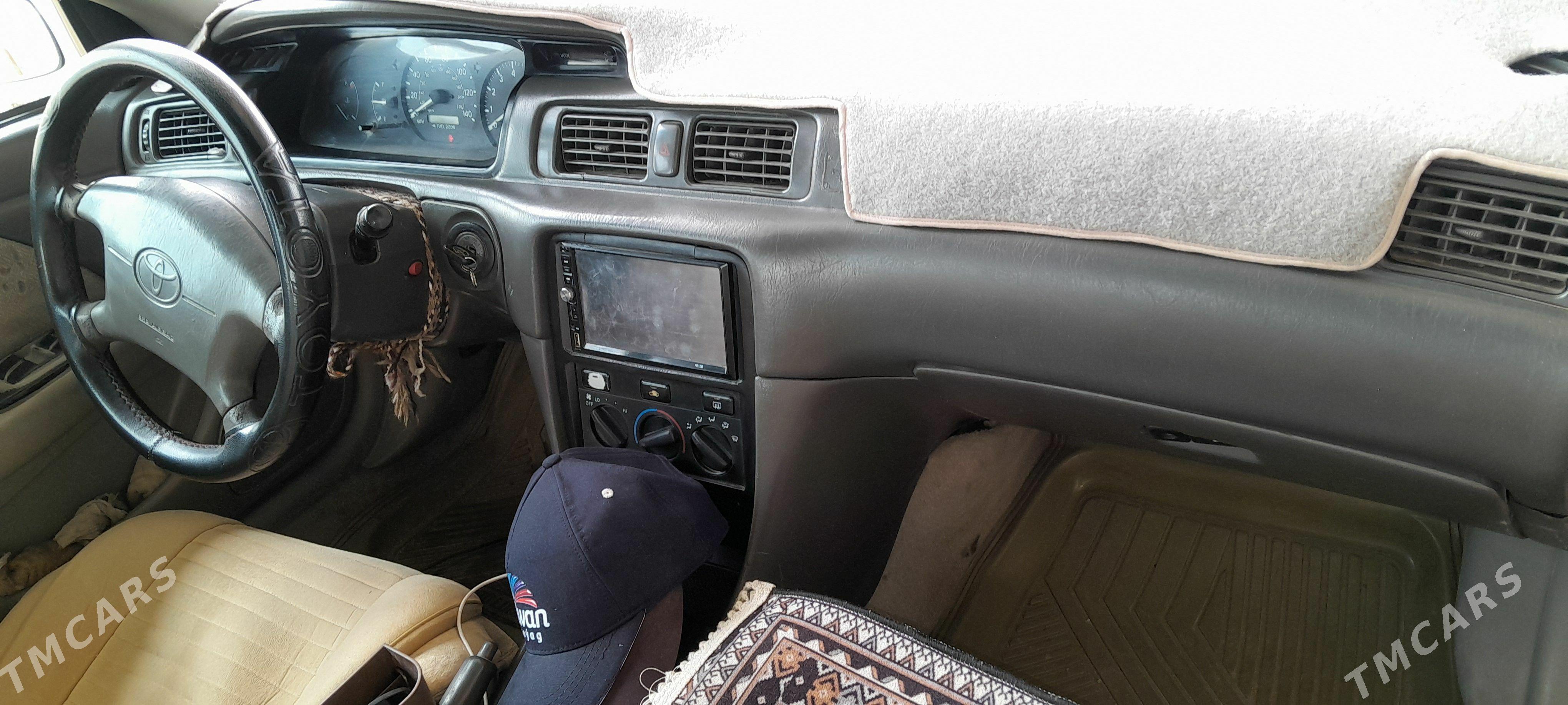 Toyota Camry 2001 - 150 000 TMT - Murgap - img 1