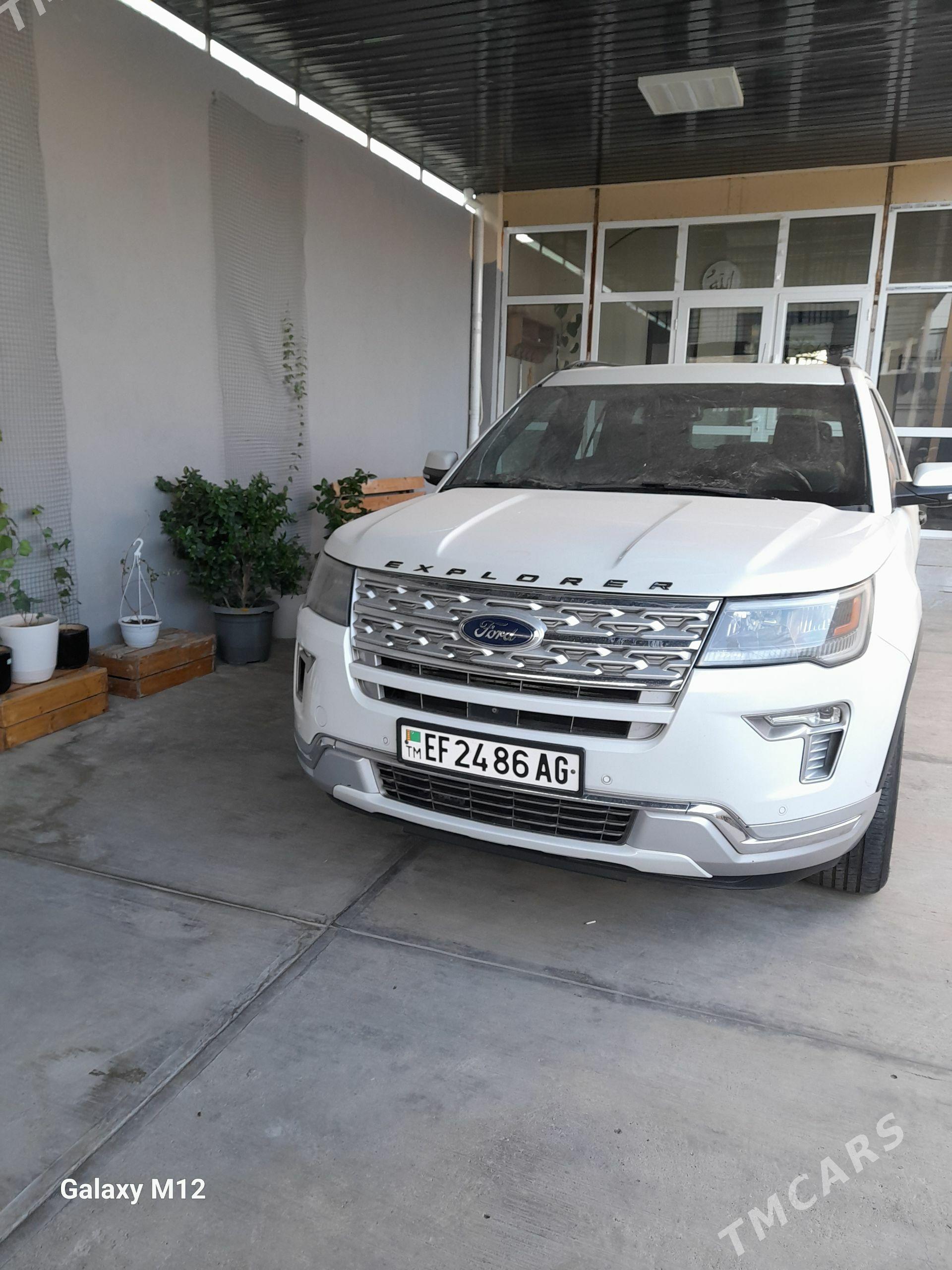 Ford Explorer 2018 - 330 000 TMT - Ашхабад - img 1