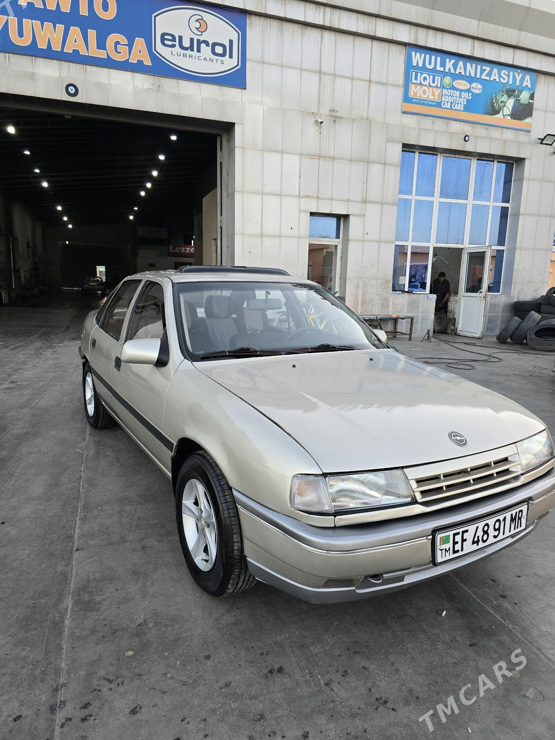 Opel Vectra 1990 - 50 000 TMT - Байрамали - img 1