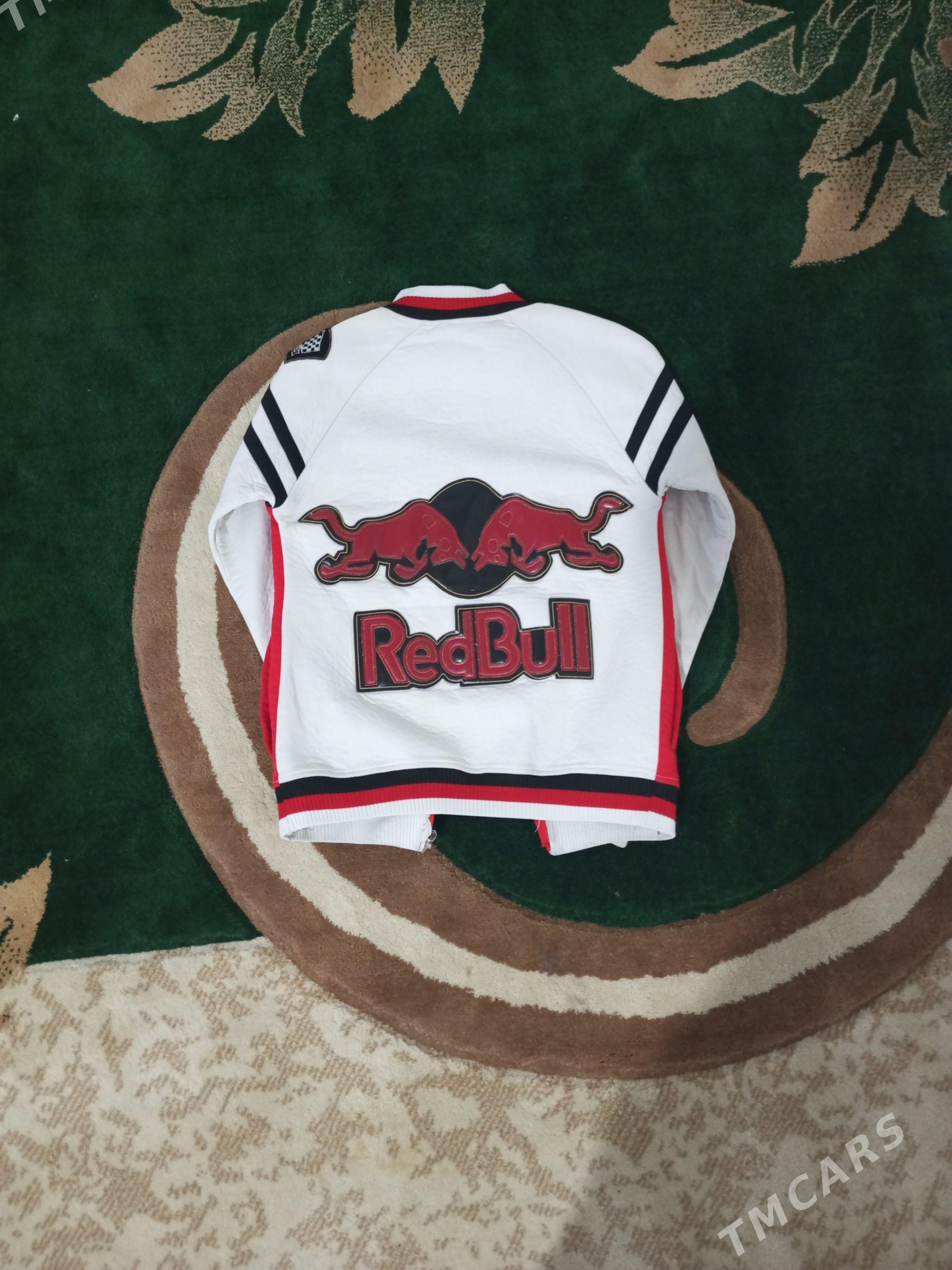 Vitrovka RedBull - Дашогуз - img 1