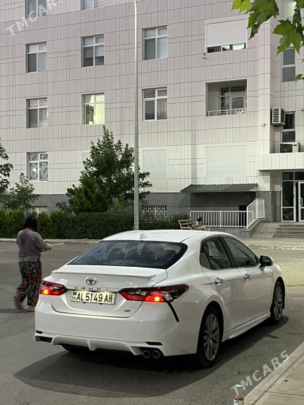 Toyota Camry 2023 - 312 000 TMT - 15-nji tapgyr - img 1