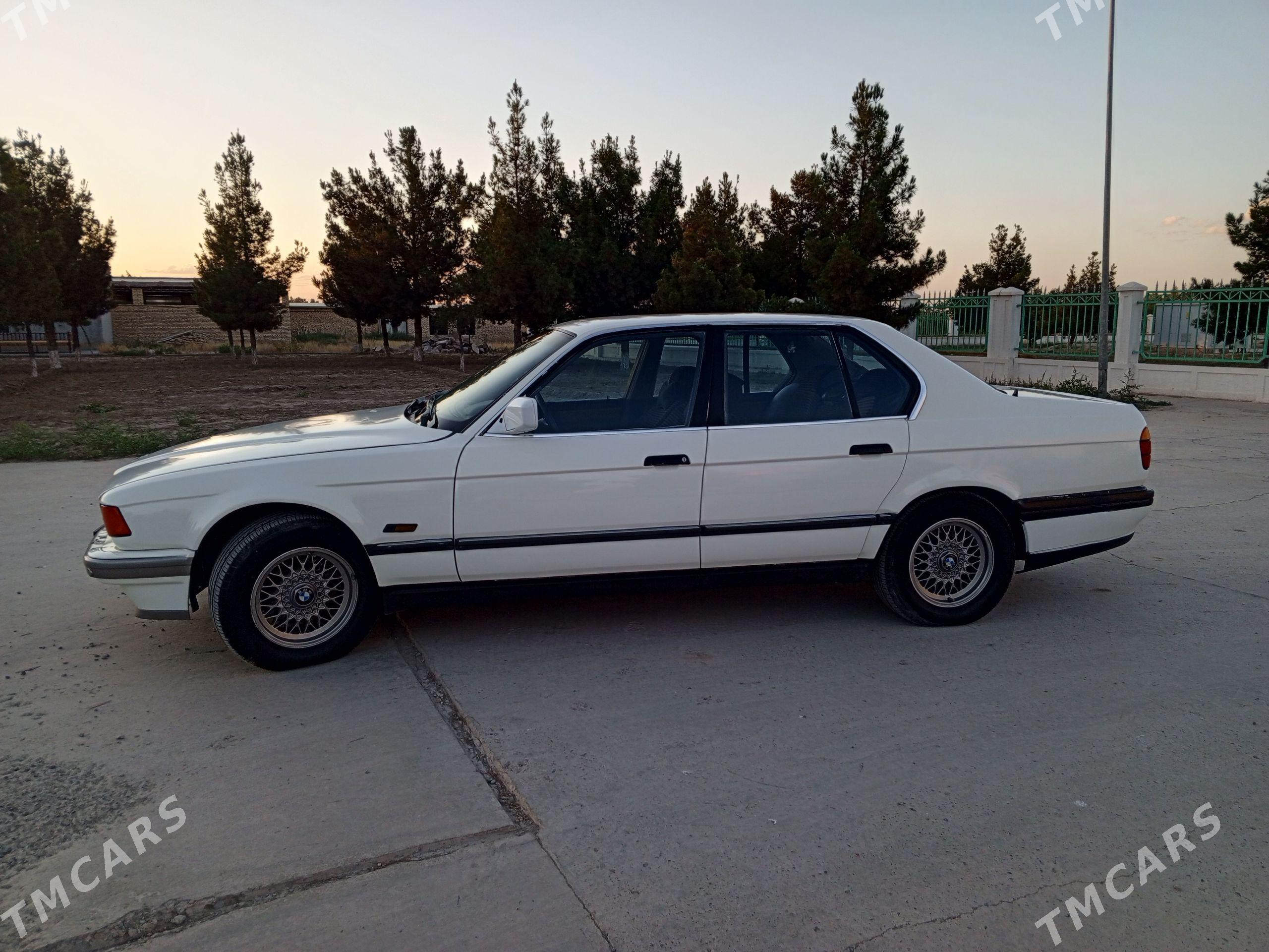 BMW 730 1990 - 70 000 TMT - Саят - img 1