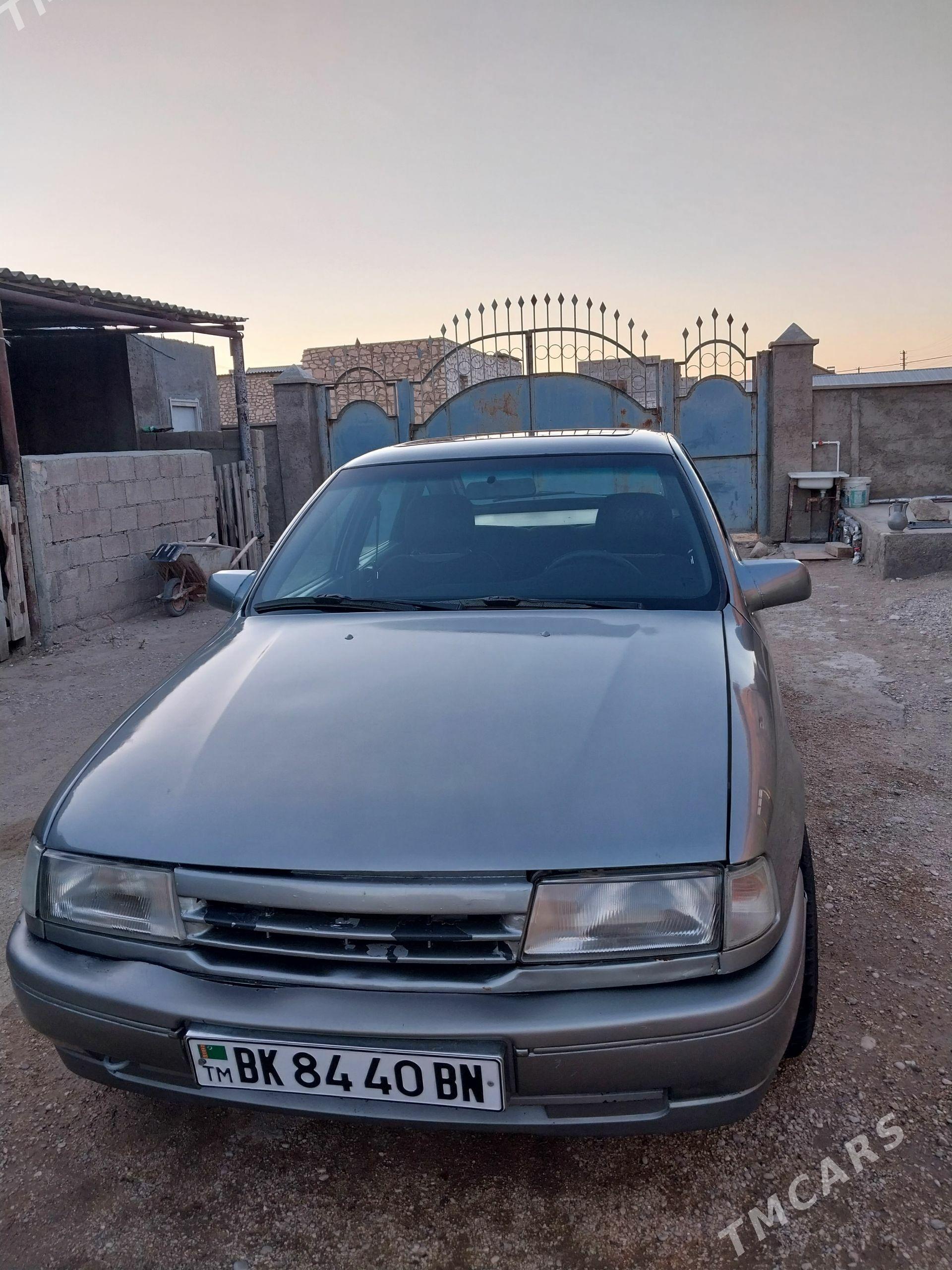 Opel Vectra 1992 - 38 000 TMT - Jebel - img 1