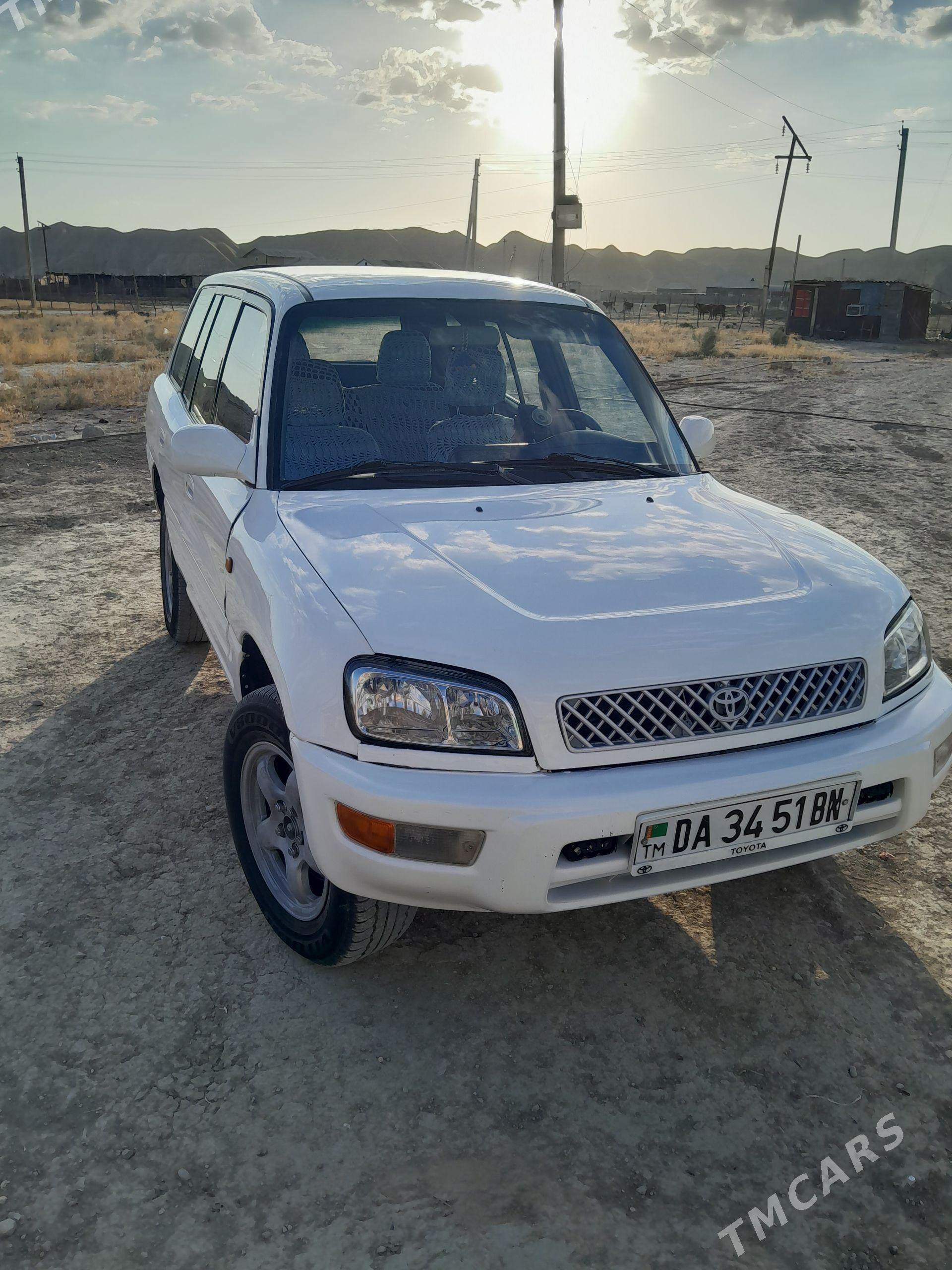 Toyota RAV4 1998 - 90 000 TMT - Etrek - img 1