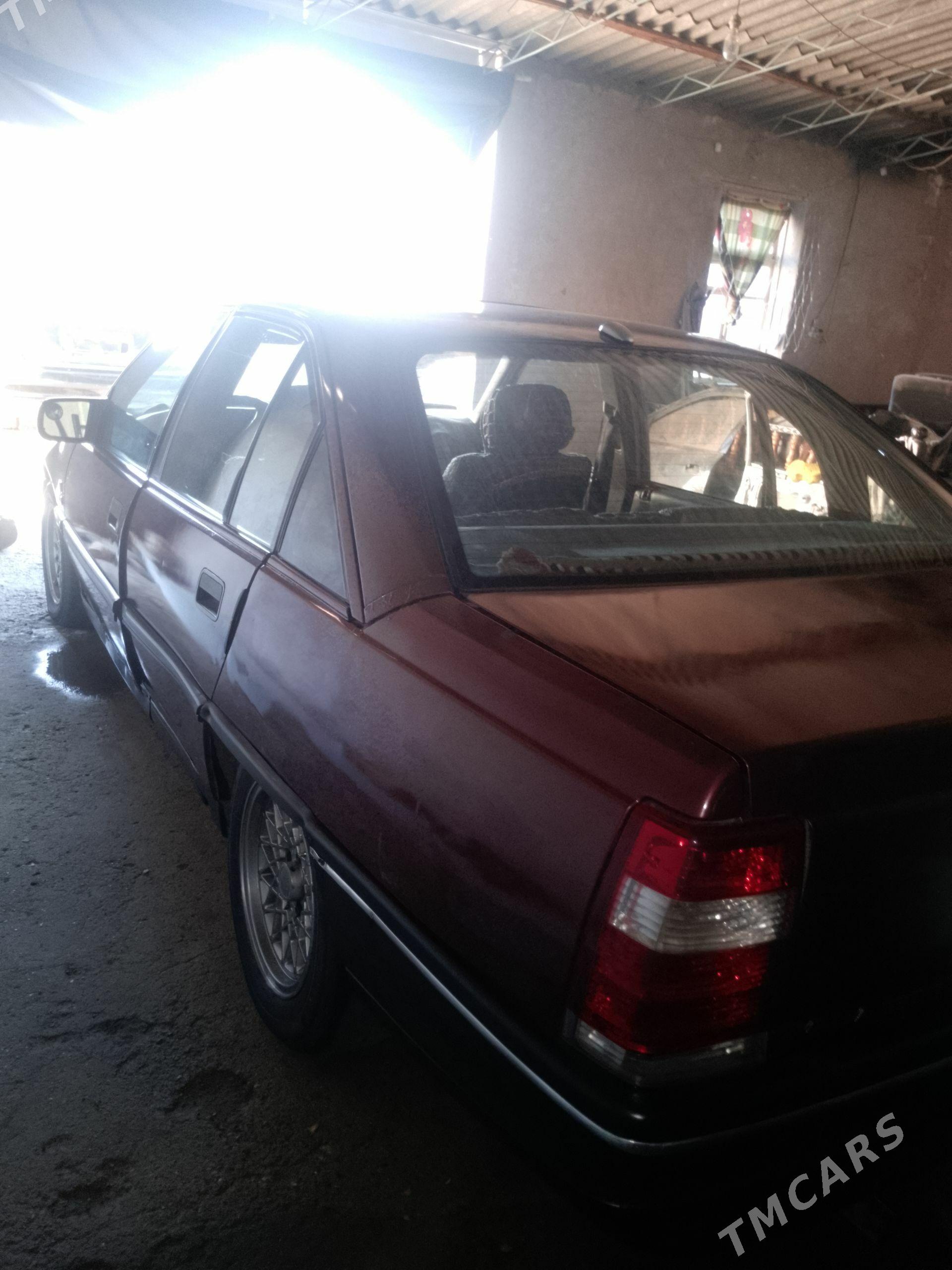 Opel Omega 1989 - 20 000 TMT - Türkmenabat - img 1
