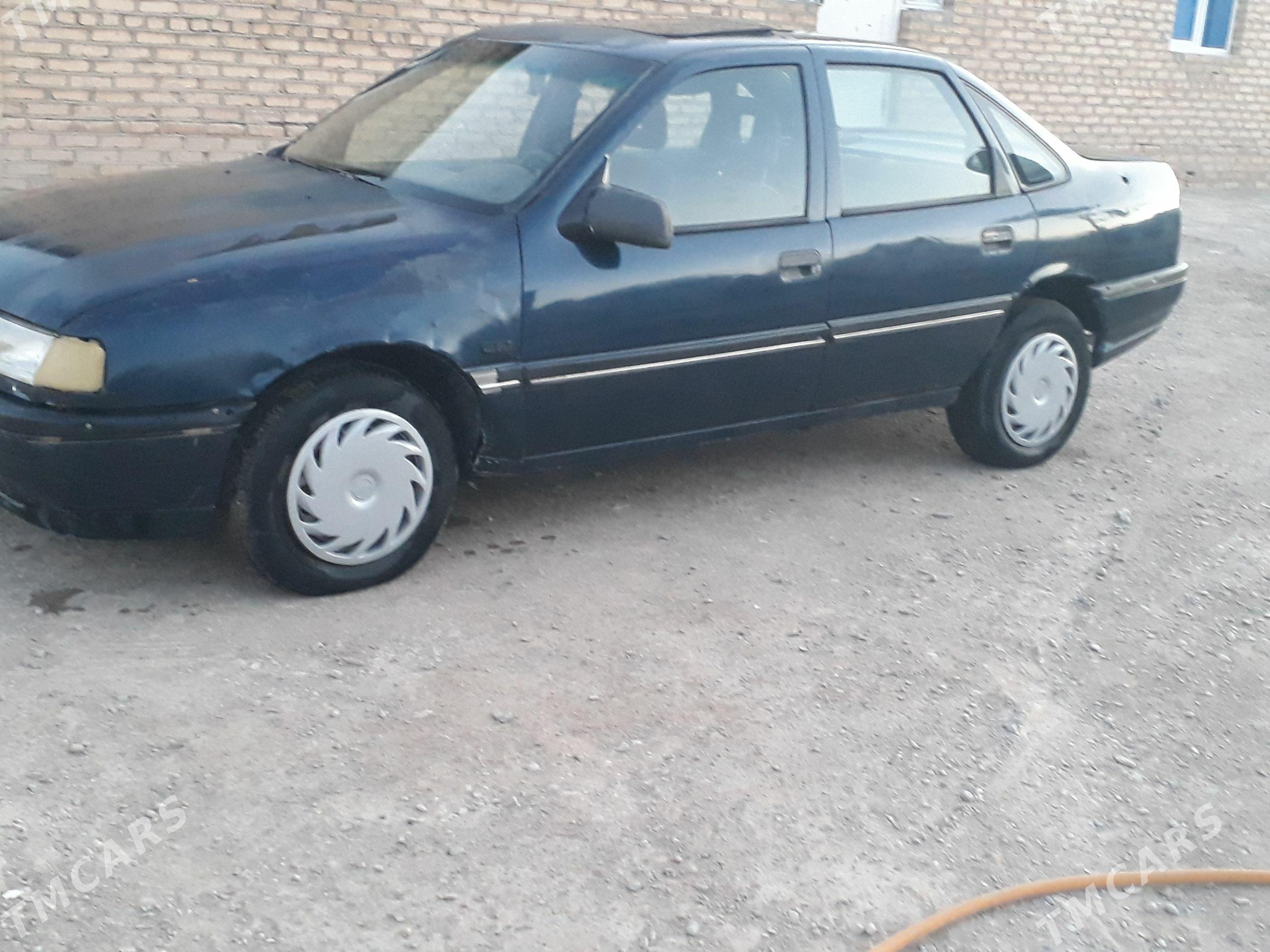 Opel Vectra 1992 - 25 000 TMT - Mary - img 1