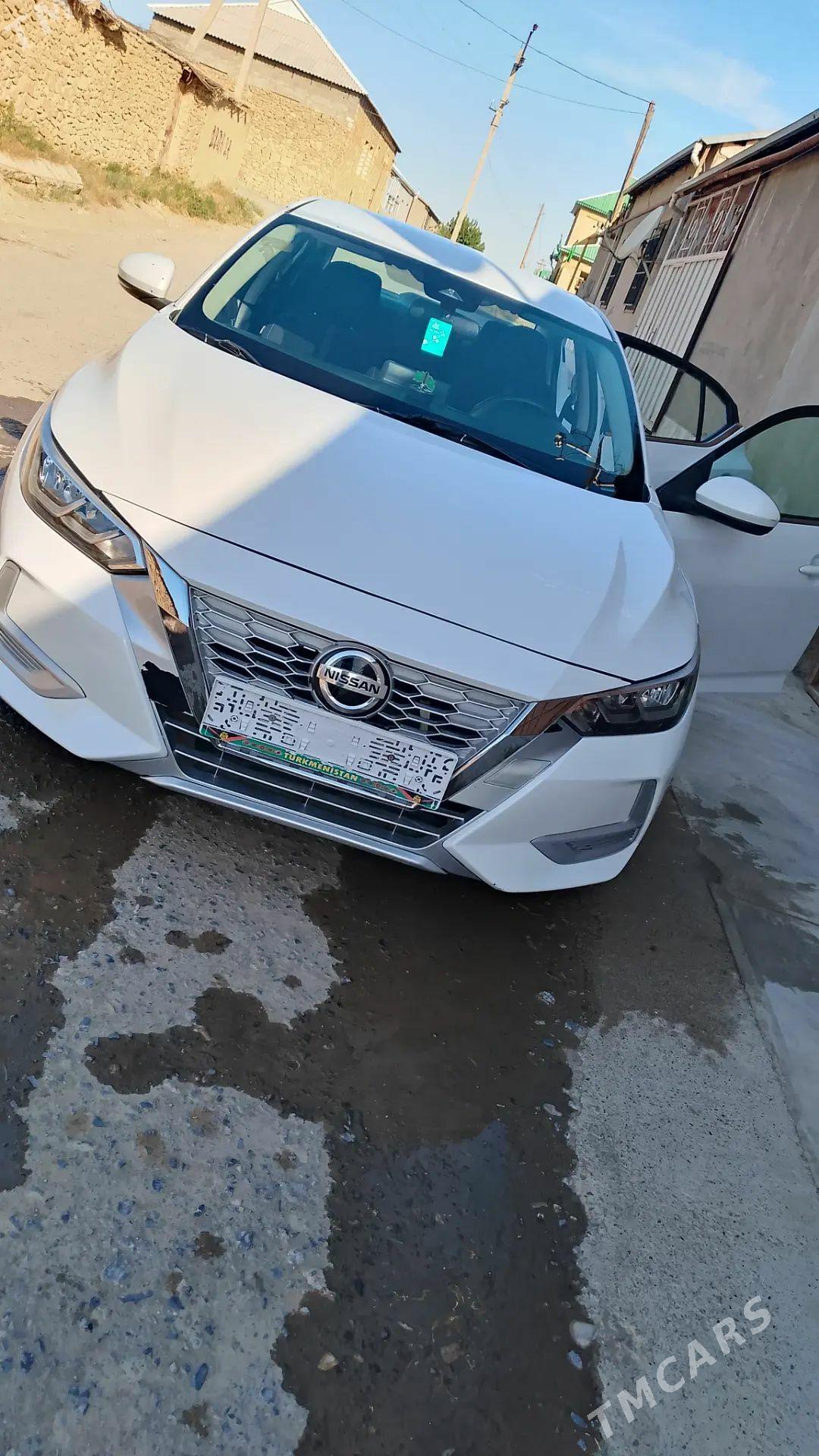 Nissan Sentra 2021 - 240 000 TMT - Магданлы - img 1