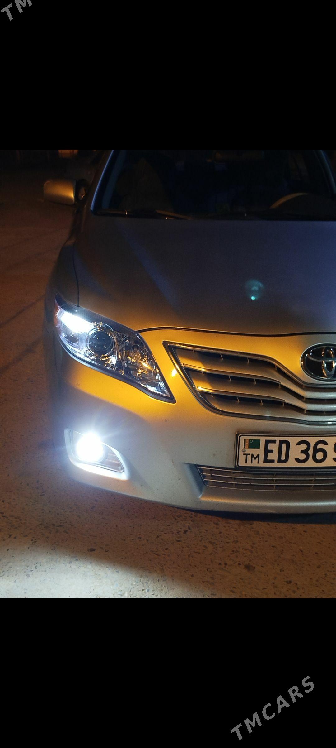 Toyota Camry 2010 - 165 000 TMT - 8 mkr - img 1