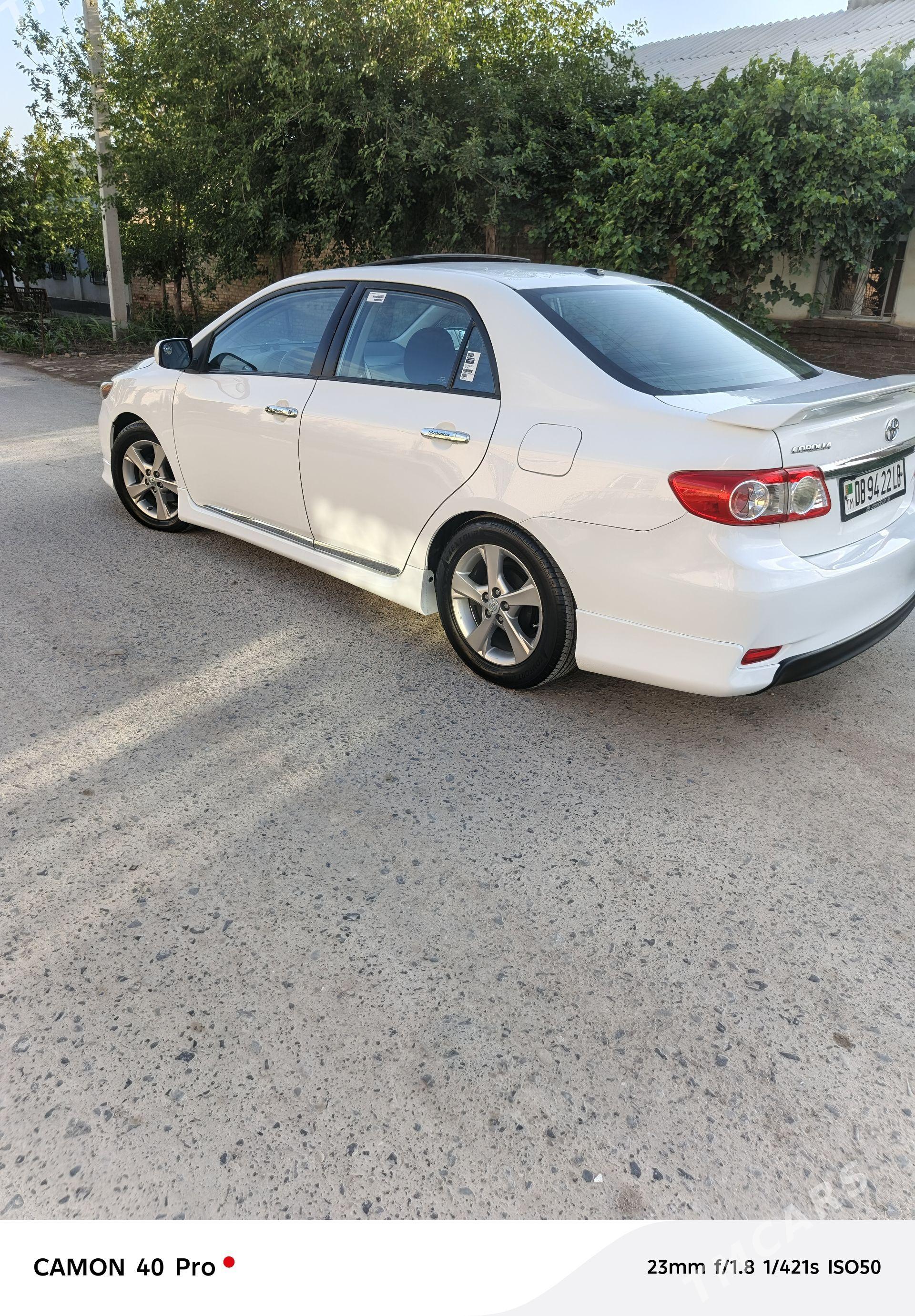 Toyota Corolla 2013 - 230 000 TMT - Туркменабат - img 1