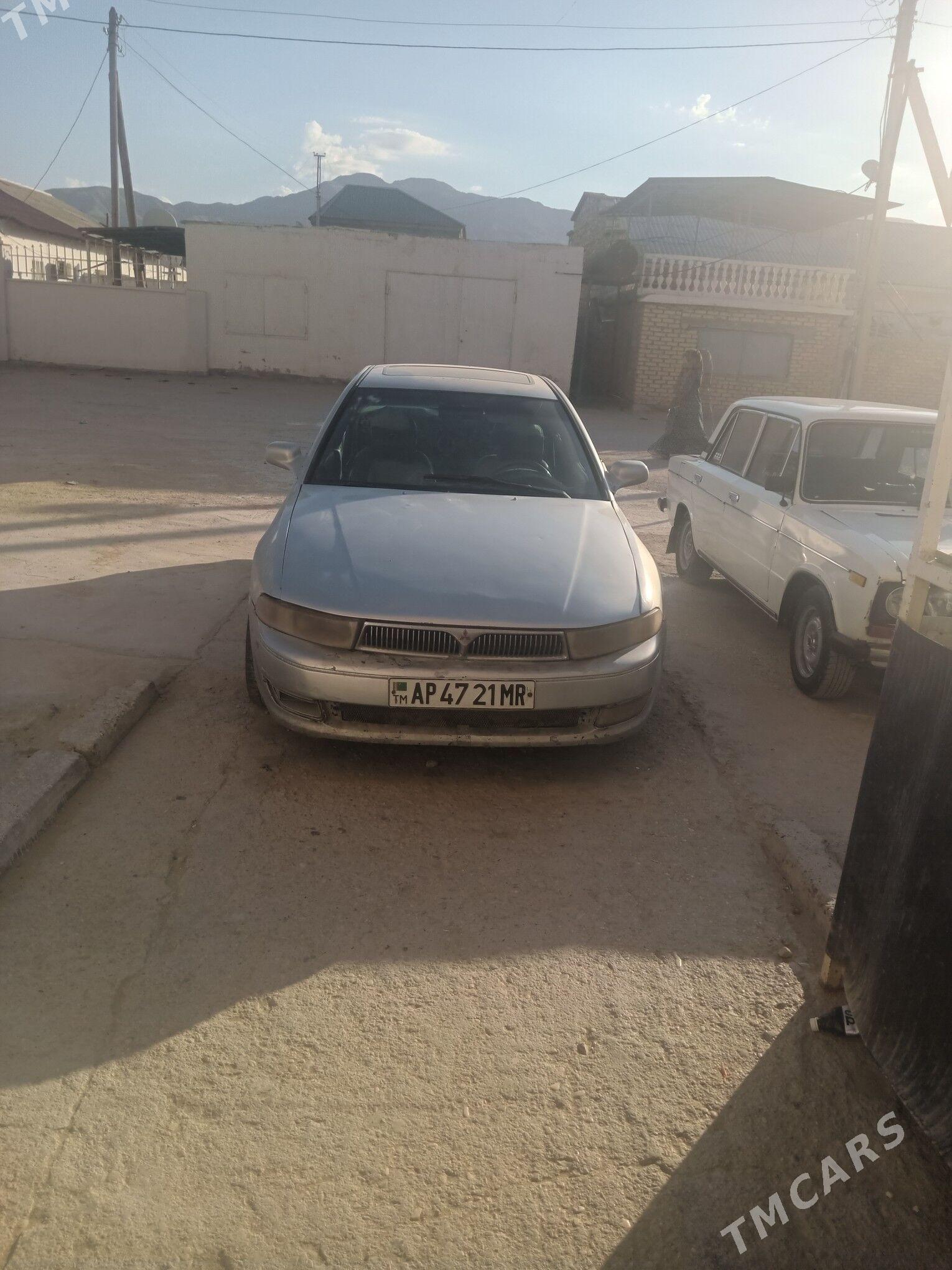 Toyota Avensis 2001 - 225 000 TMT - Balkanabat - img 1