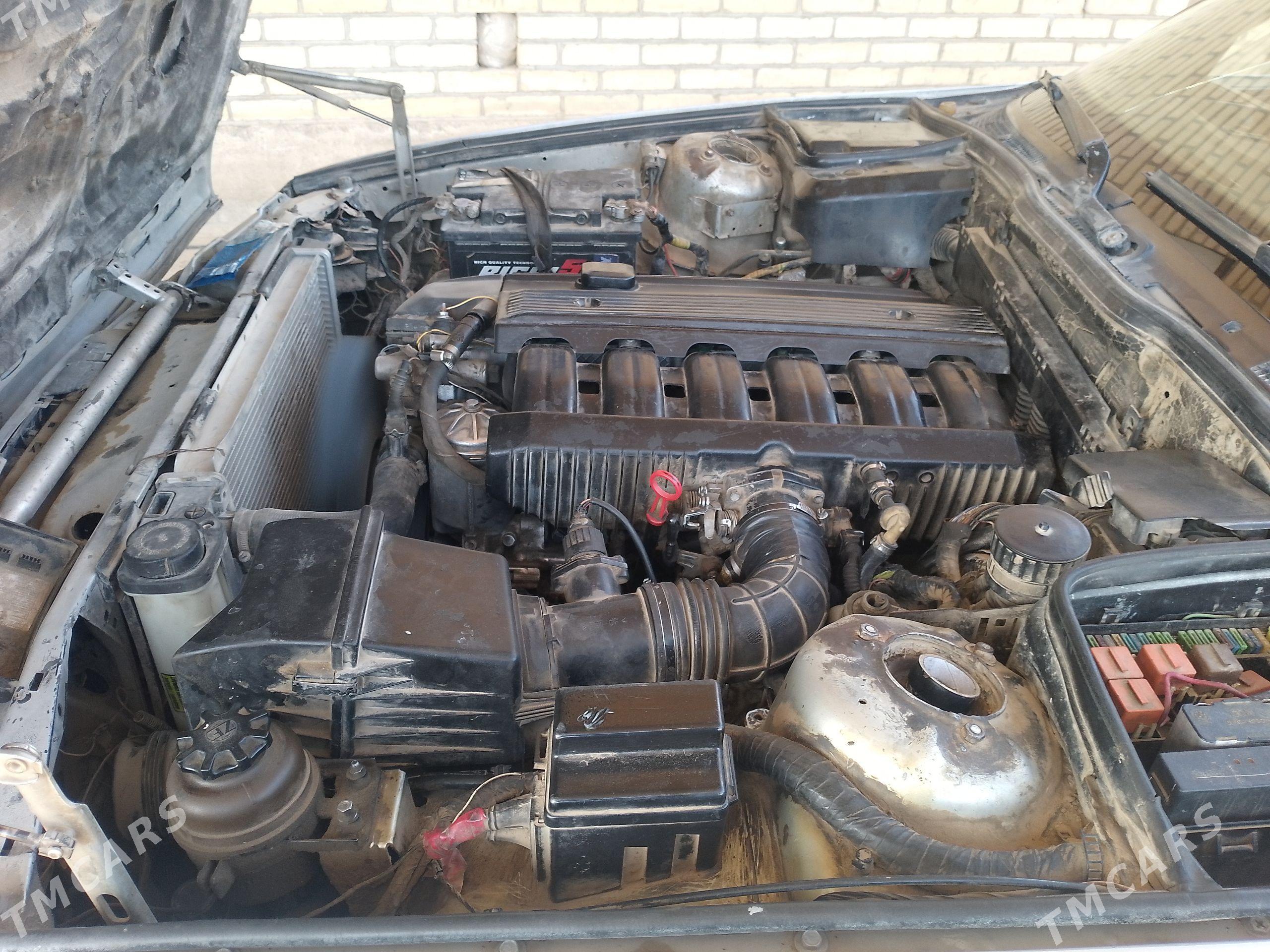 BMW 525 1990 - 39 000 TMT - Сакарчага - img 1