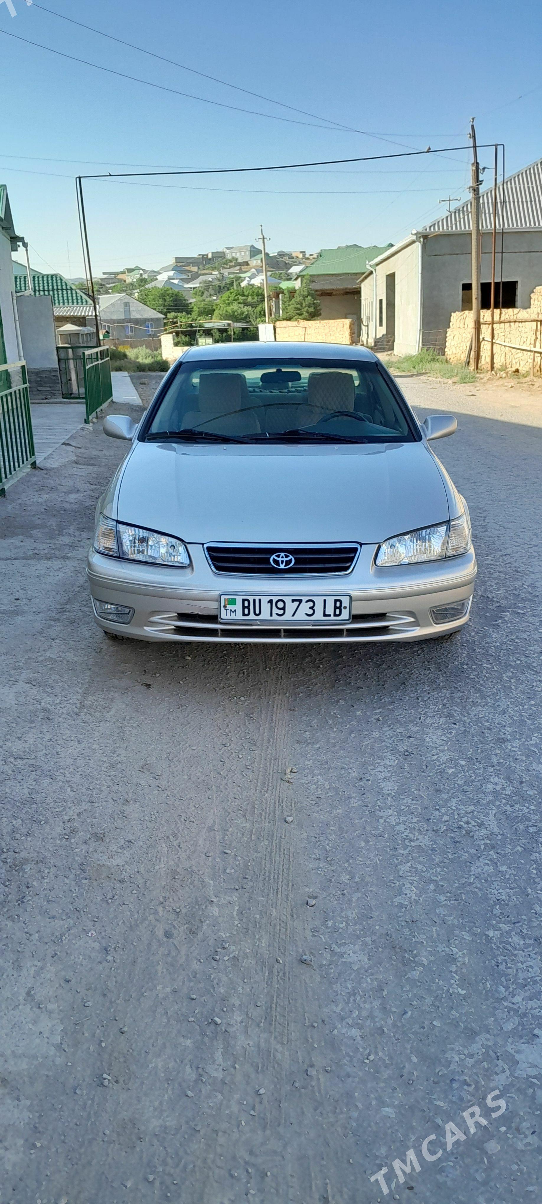 Toyota Camry 2000 - 196 000 TMT - Magdanly - img 1