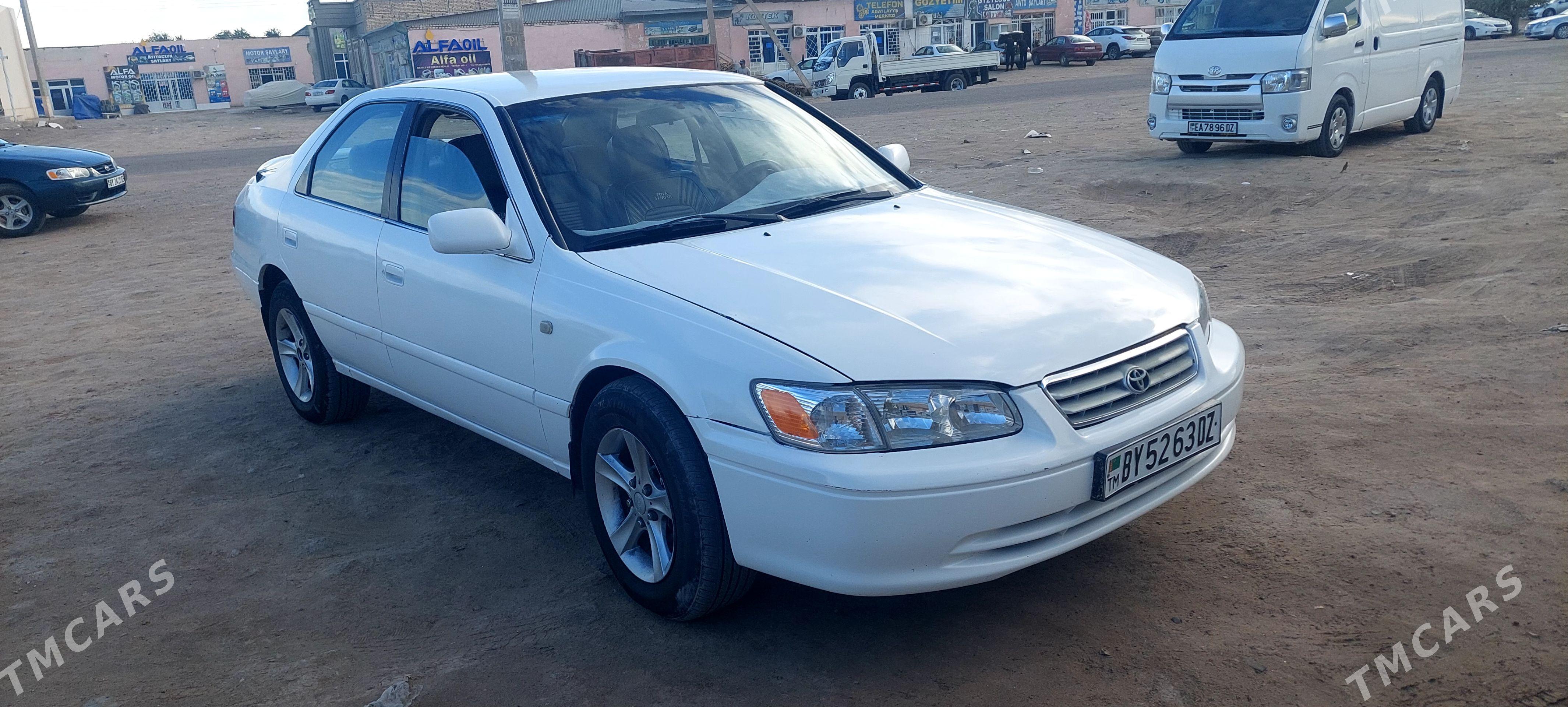 Toyota Camry 2001 - 150 000 TMT - Türkmenbaşy etr. - img 1