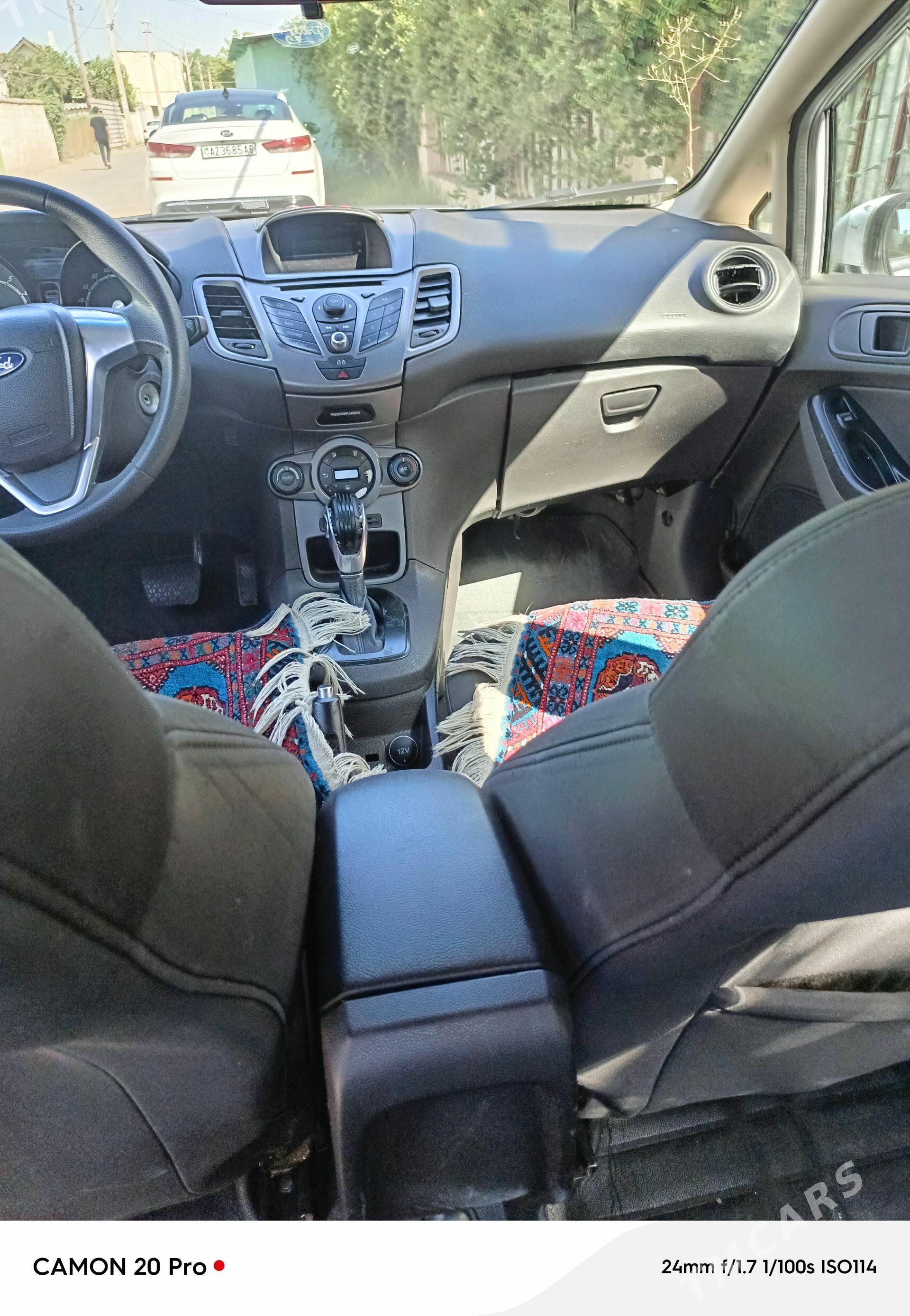 Ford Fiesta 2011 - 95 000 TMT - Gagarin köç, köne Howa menzili - img 1