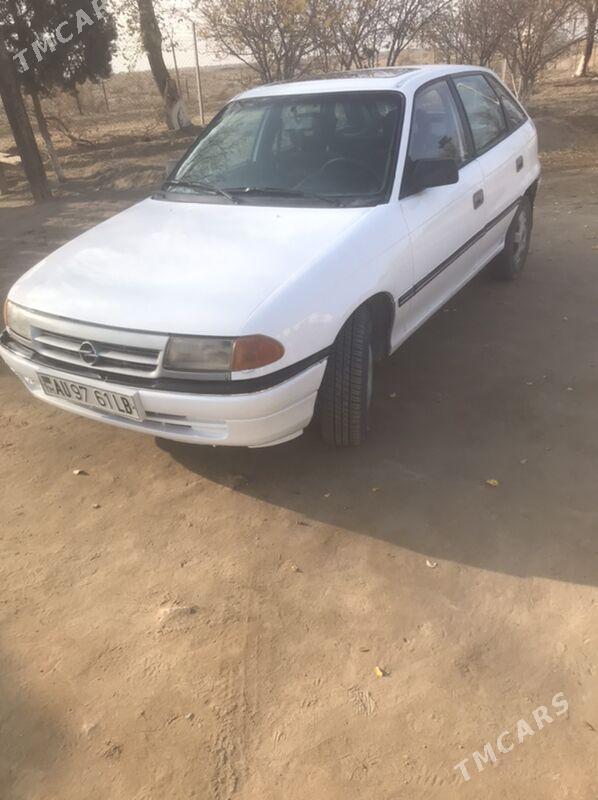 Opel Astra 1993 - 28 000 TMT - Дарганата - img 1