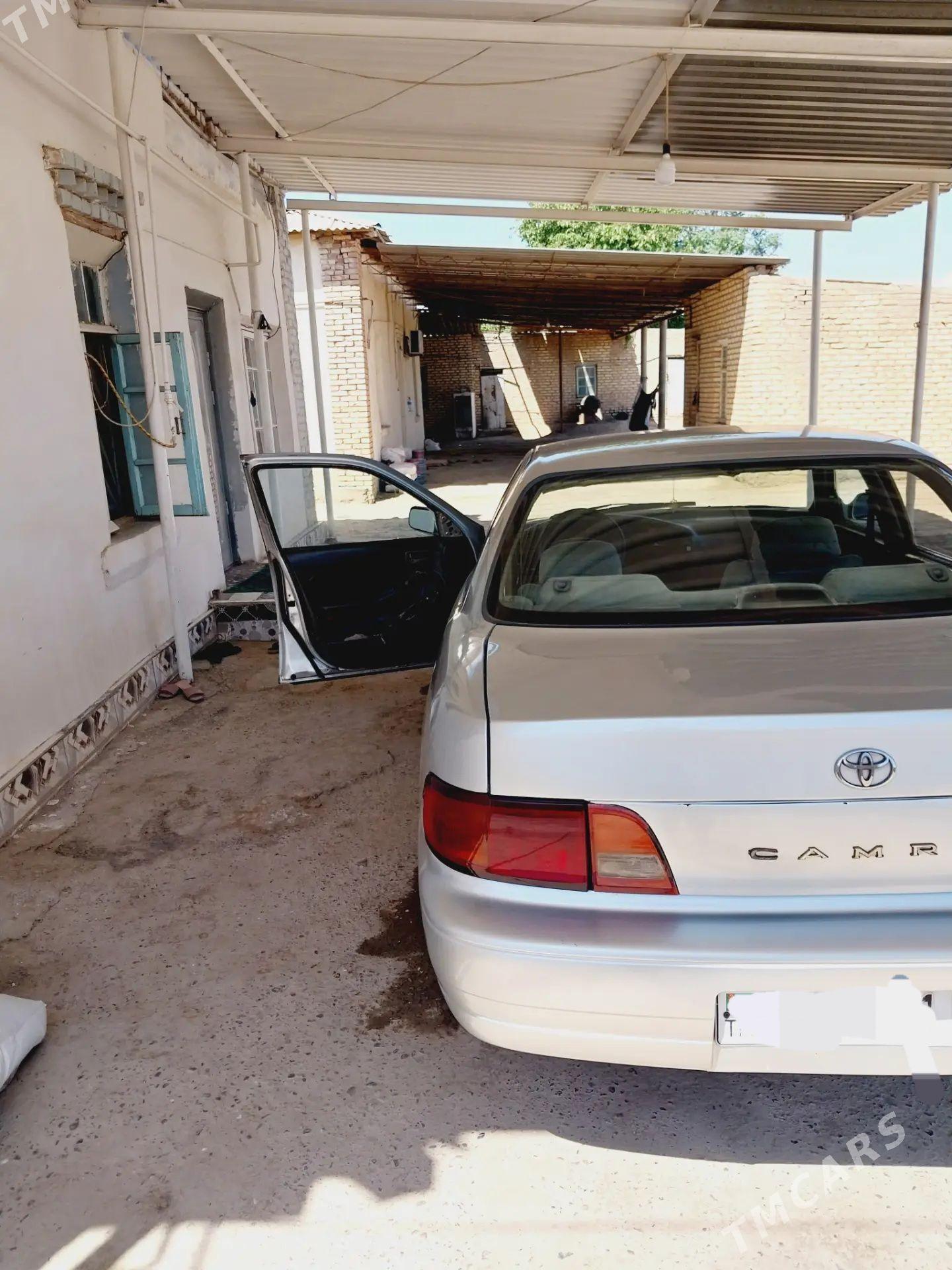 Toyota Camry 1992 - 75 000 TMT - Wekilbazar - img 1