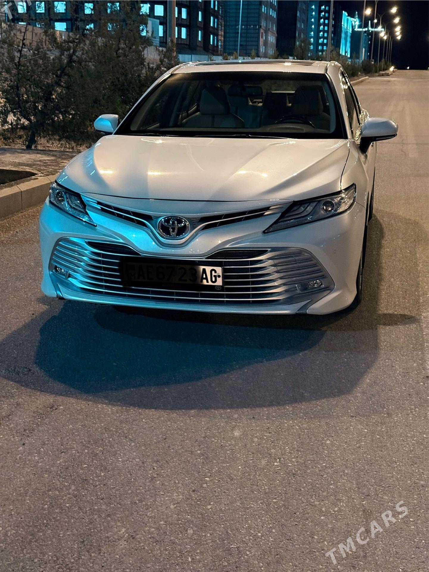 Toyota Camry 2020 - 498 000 TMT - Moskowskiý köç. (10 ýyl abadançylyk şaýoly) - img 1