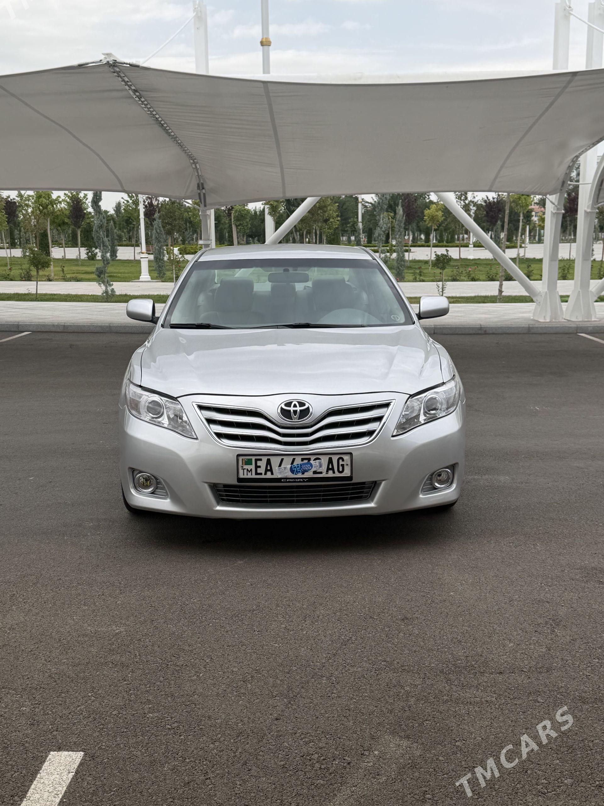 Toyota Camry 2009 - 180 000 TMT - 4 mkr - img 1