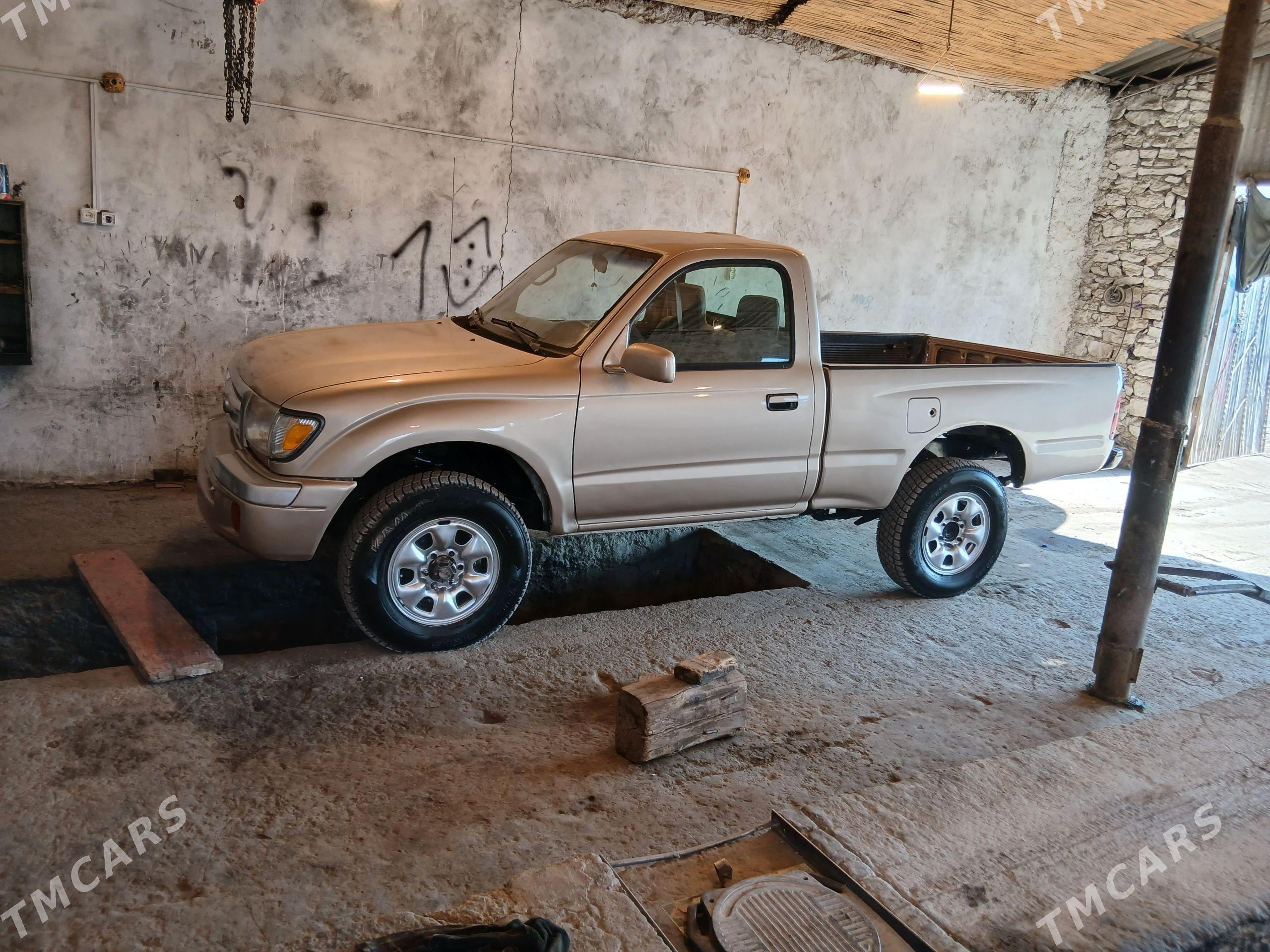 Toyota Tacoma 1999 - 140 000 TMT - Magdanly - img 1